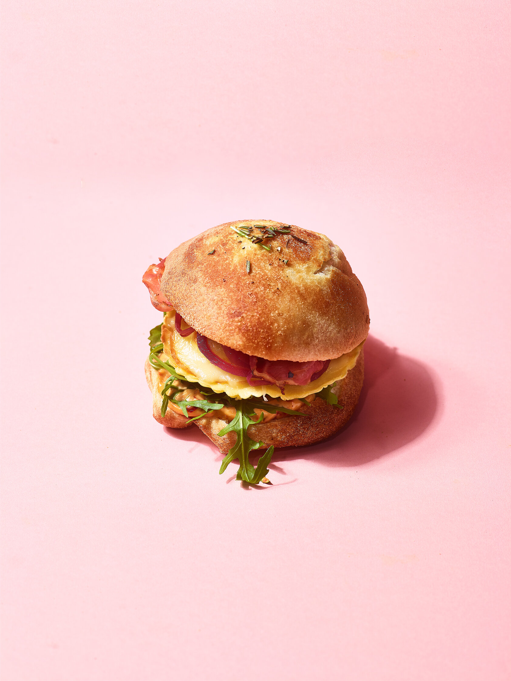 4---MAINS---Ravioli-Burger-PINK-01_edited.jpg