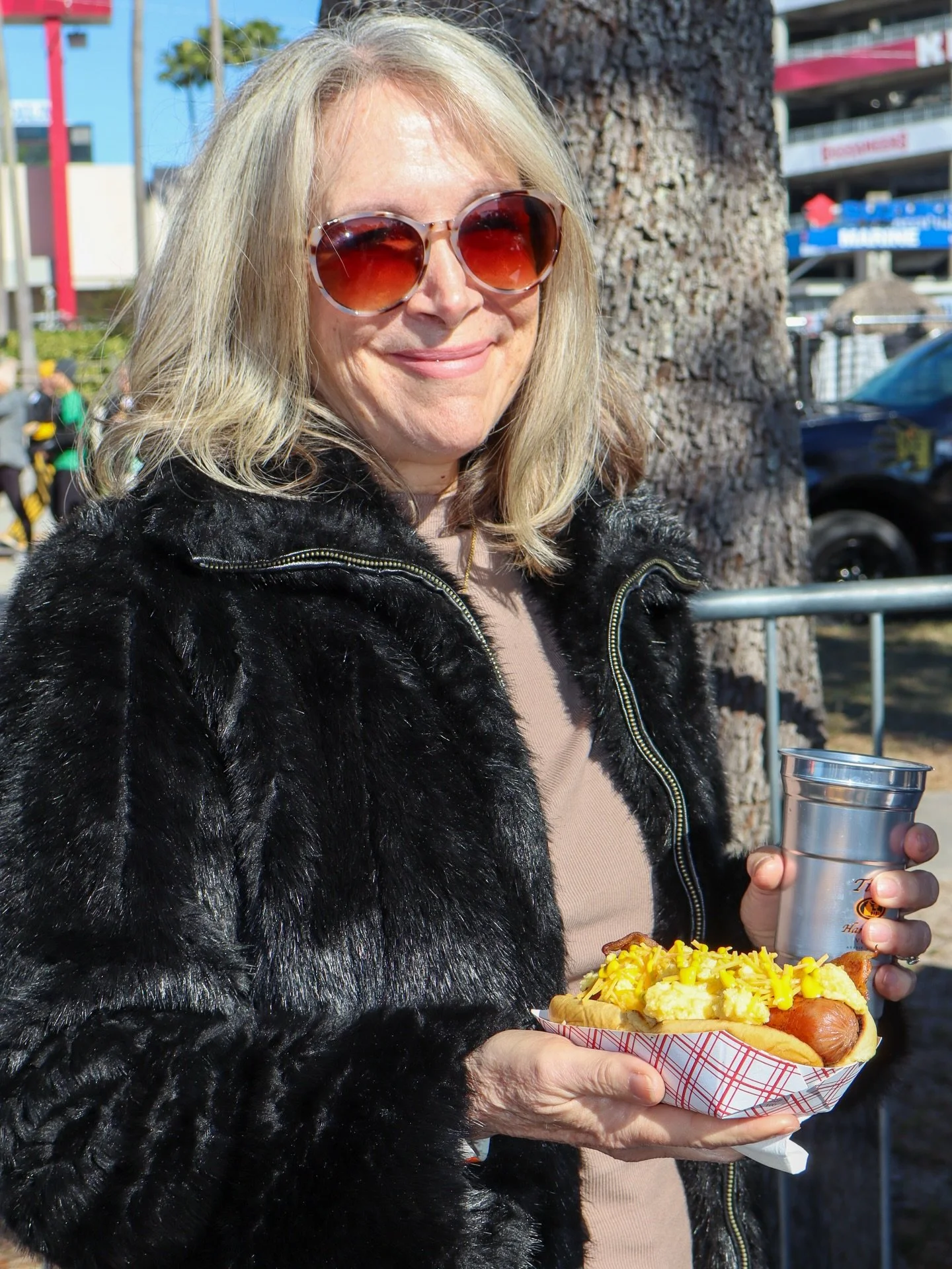 Spoiler: our breakfast dogs can make you this chic too🔥

Swing by for brunch favorites Saturday &amp; Sunday 8:30 AM to 1 PM

Morning cravings, afternoon bites, and everything in between served like only @diggydogs_tampa can do it!🌭

#tampaeats #br