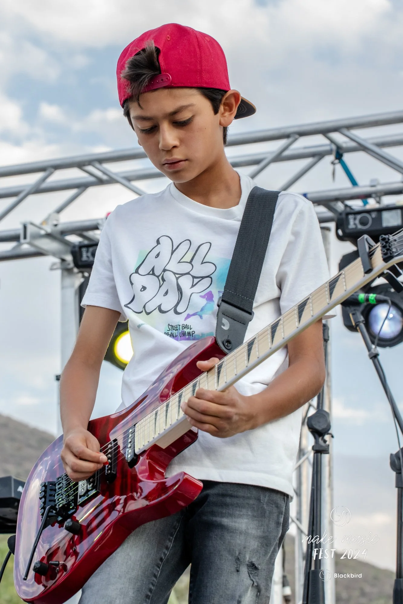 MakeMusicFest24_366-2.jpg
