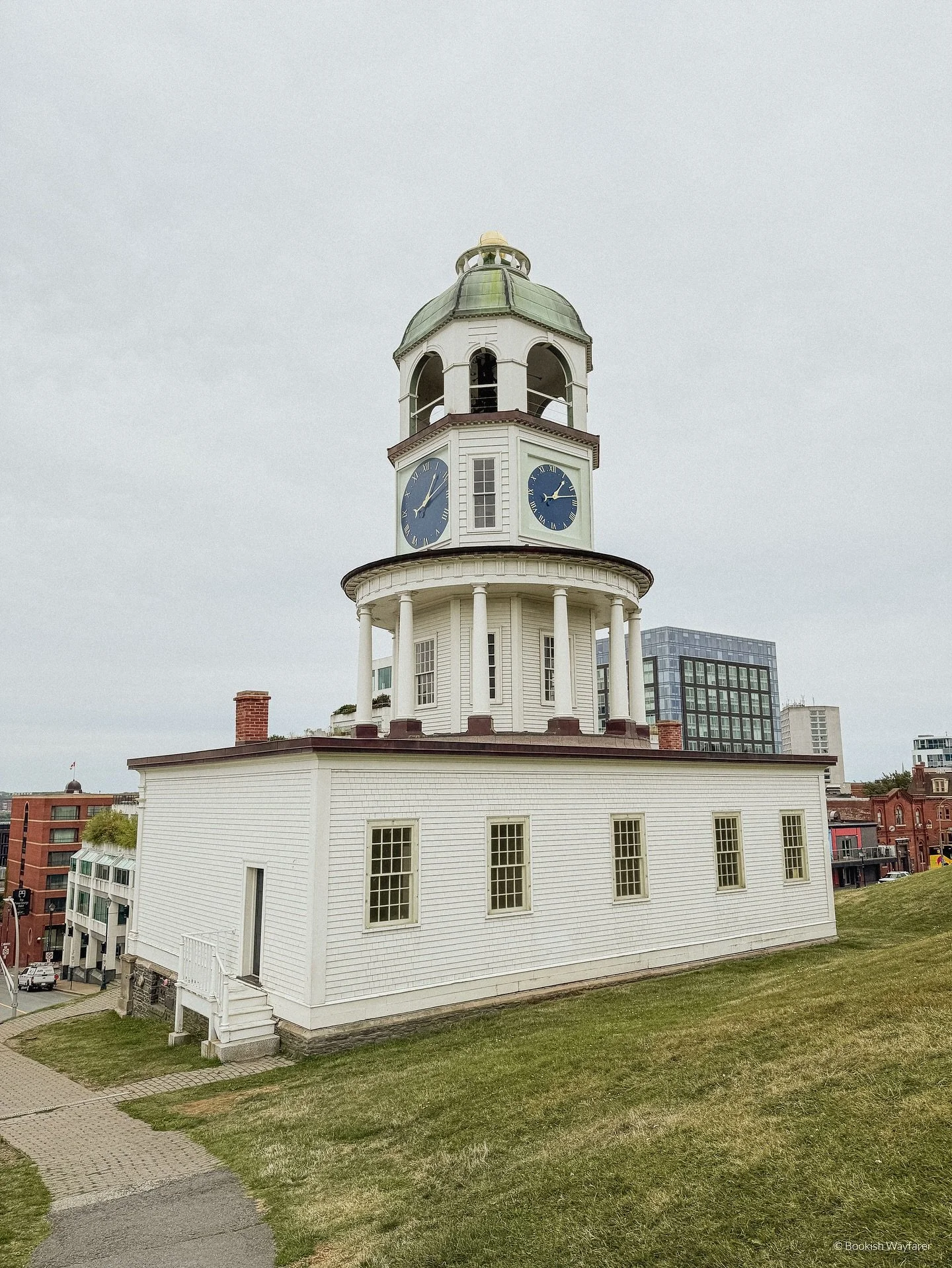 Vacation photos: Nova Scotia &amp; Prince Edward Island 📸
⠀⠀⠀⠀⠀⠀⠀⠀⠀
My husband &amp; I began our trip in Nova Scotia, flying into Halifax last Tuesday. After some sightseeing in &amp; around the city, we drove to PEI, stopping at the Bay of Fundy al