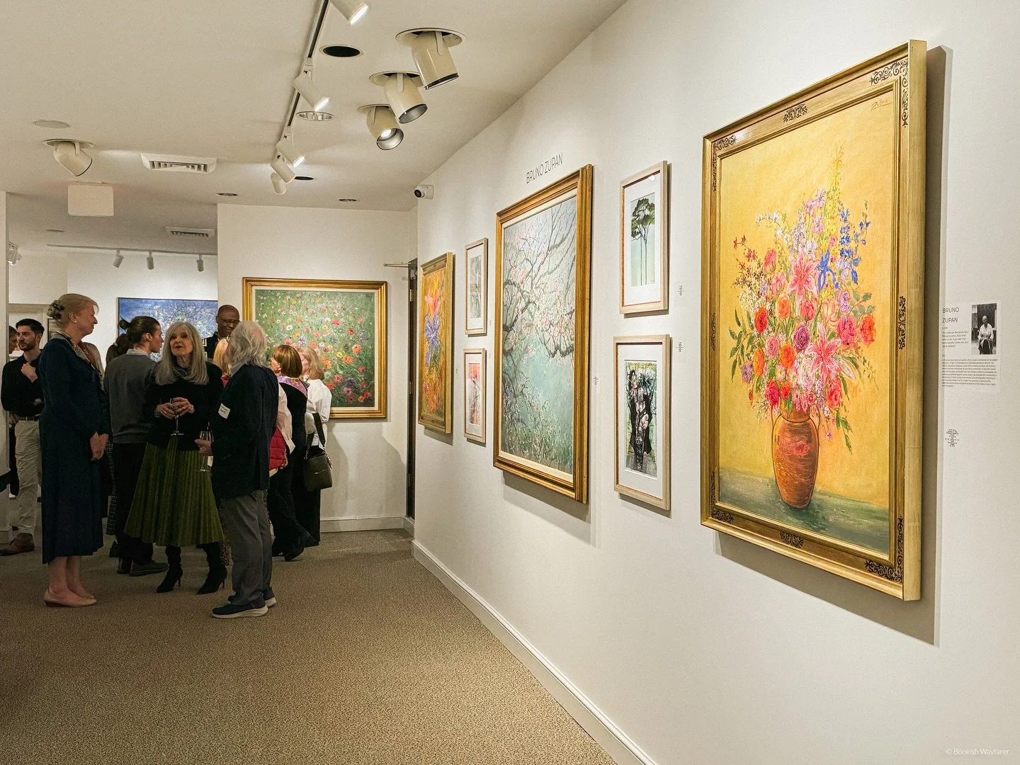 A few snapshots from last night&rsquo;s preview event for Julie Carrick Dalton&rsquo;s latest book, The Forest Becomes Her.
⠀⠀⠀⠀⠀⠀⠀⠀⠀
It was a wonderful event hosted in a beautiful space. Hank Phillippi Ryan delivered a few opening remarks before Jul