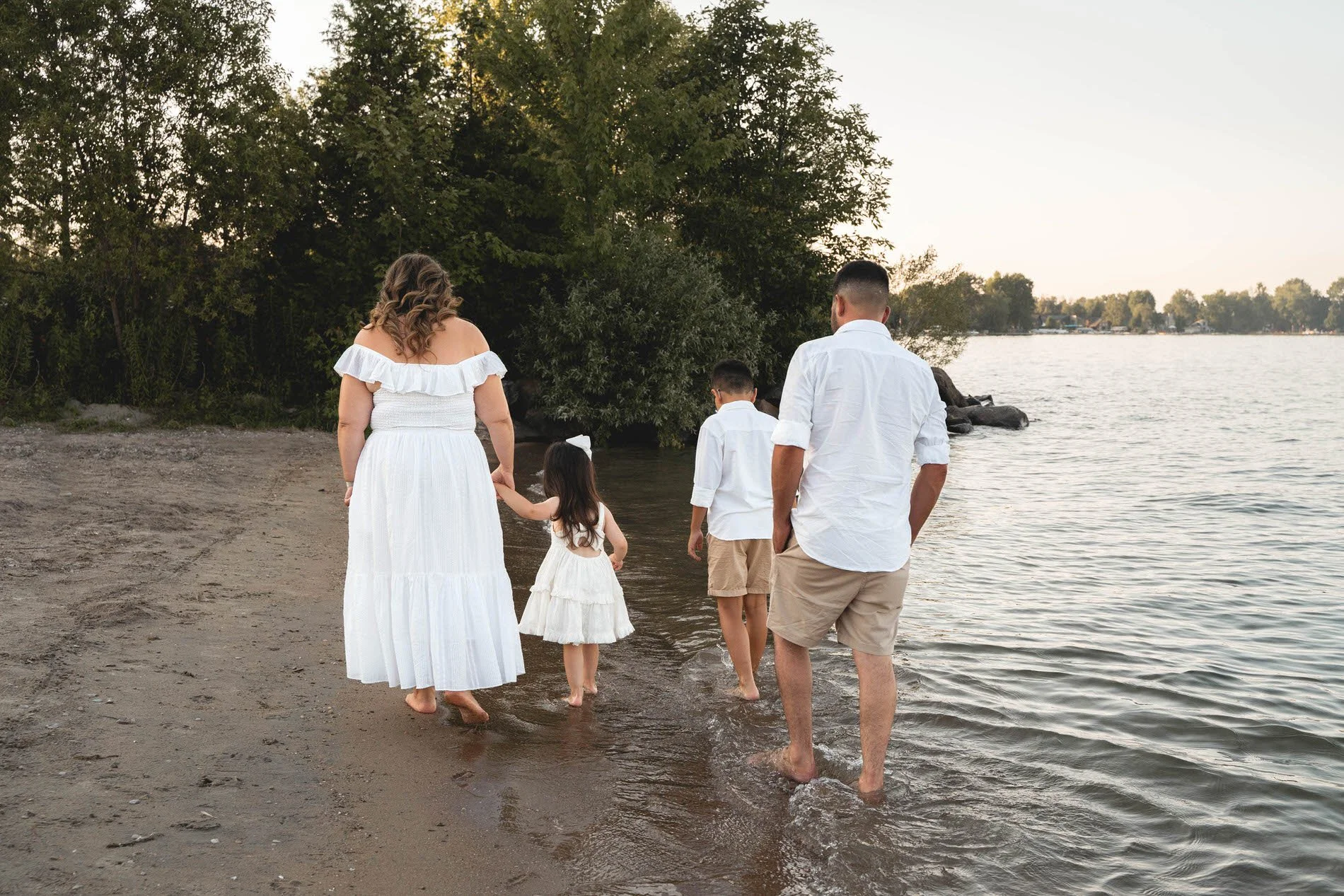 beach-family-photo