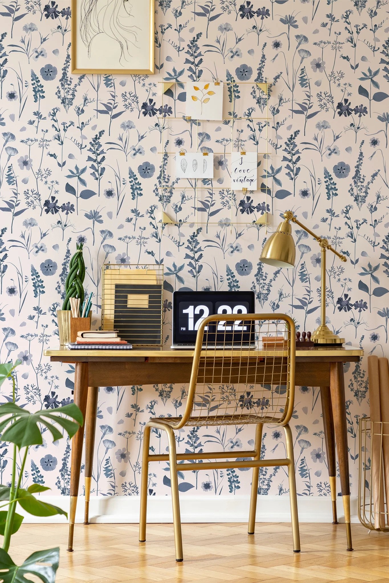 Desk_1024x1024@2x.jpeg