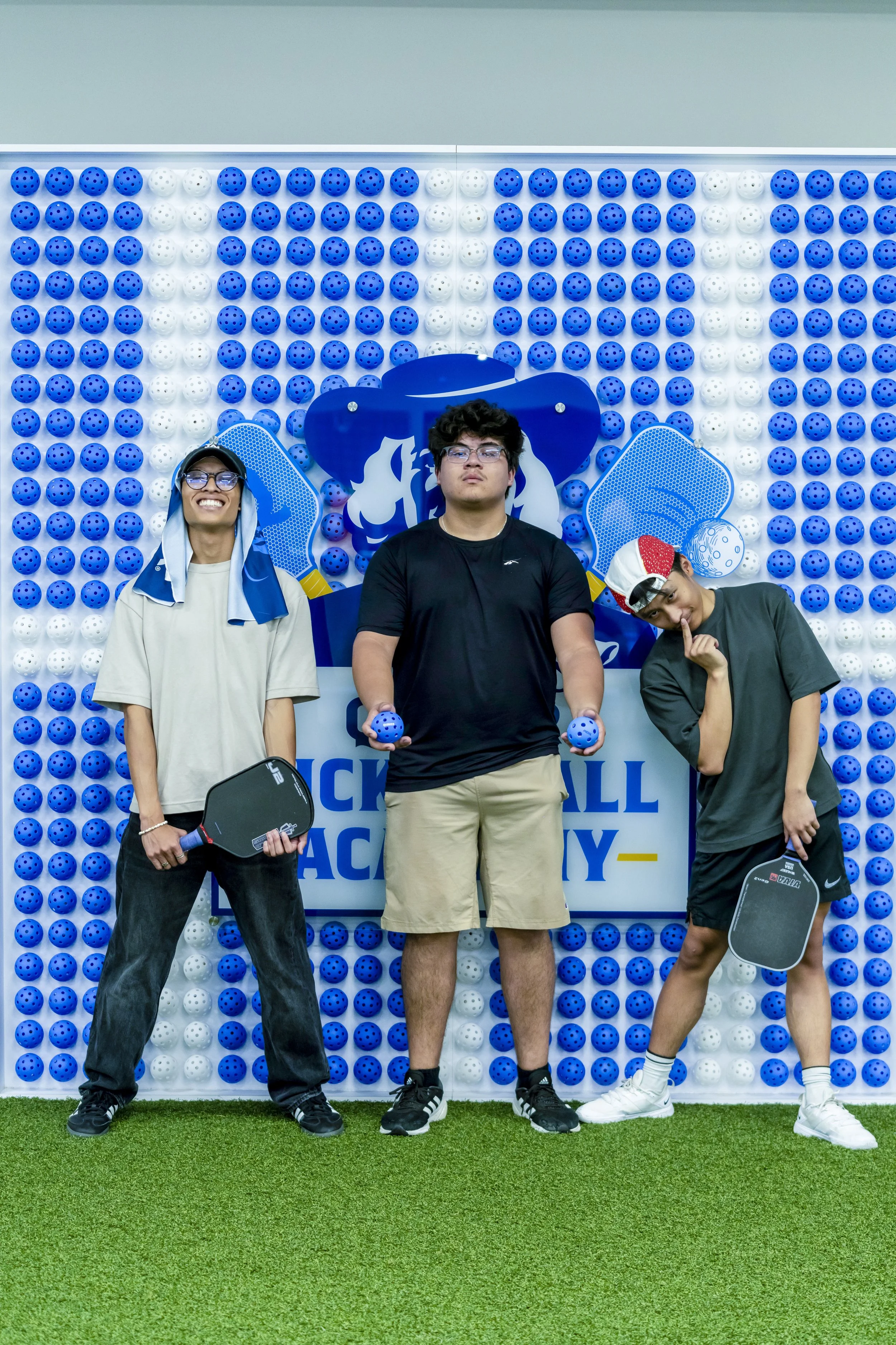 OHM-Motive-QuakerPickleballTournamentChicago-IGPhotoWall_25.jpg