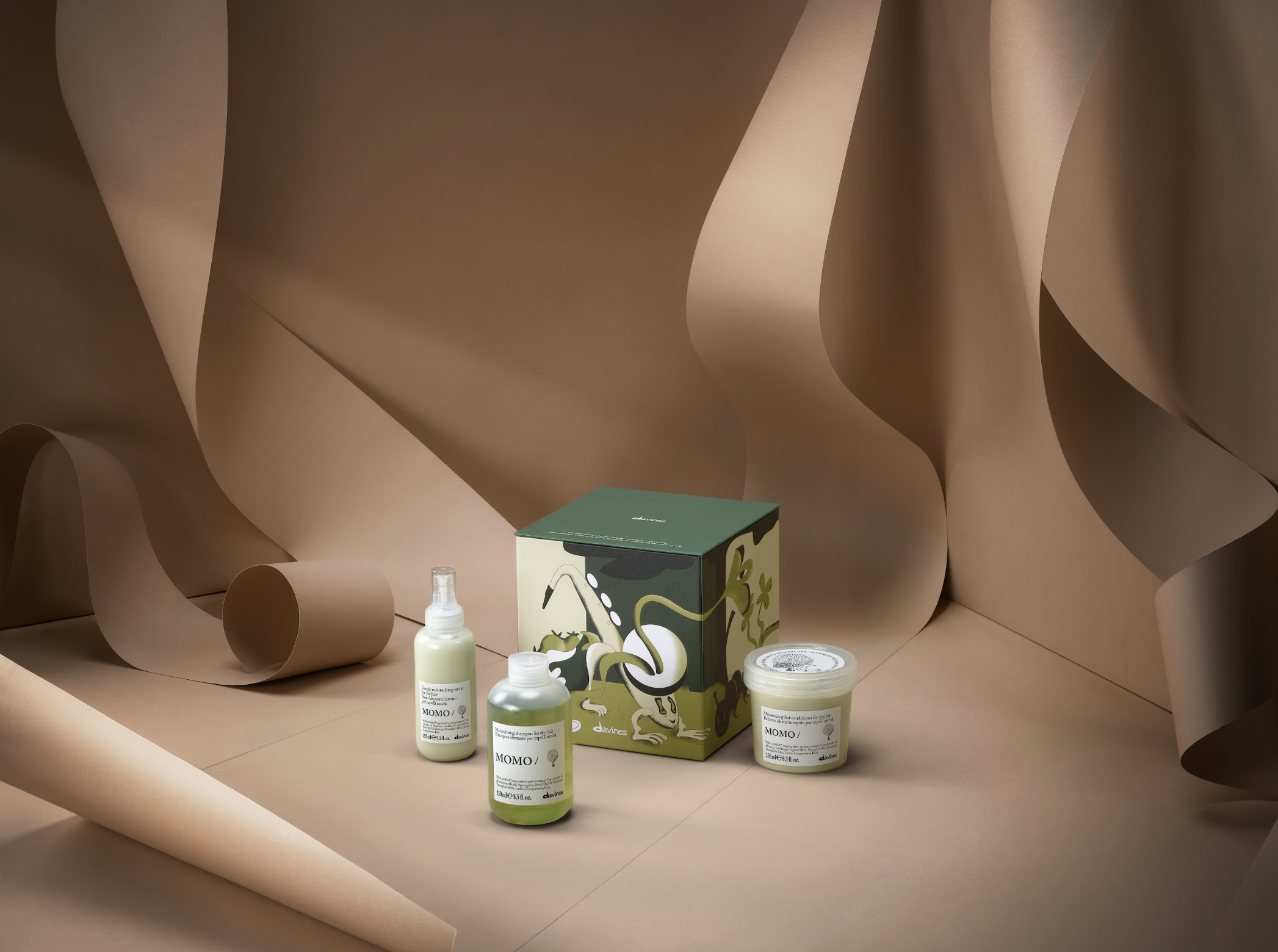 Momo Gift Box (For dry or dehydrated hair)