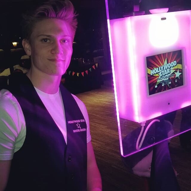 Aiden sporting the vest tonight. @hollywoodstarphoto with the glow! 
Now booking 2021! School #prom season is around the corner get your #photoboothrental secured. #omahaprom #prom2020 Only six spots left! Specials starting at $600⭐⭐⭐⭐⭐