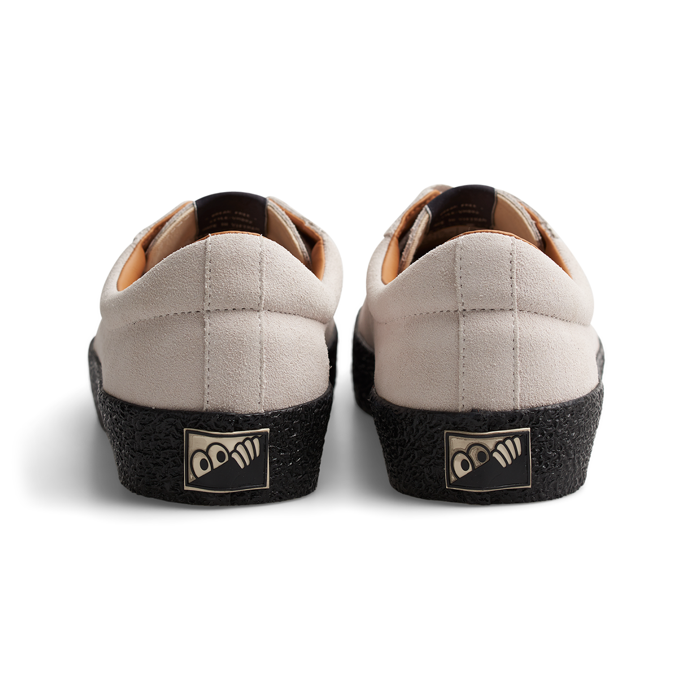 D5_VM002-Lo_Whi-Blk_Back.png