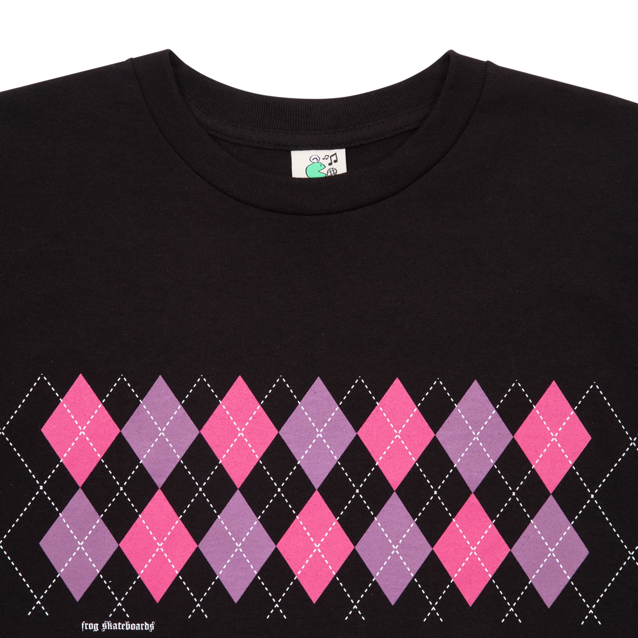 SUM23-TOTAL-ARGYLE-BLACK-(CLOSE).png