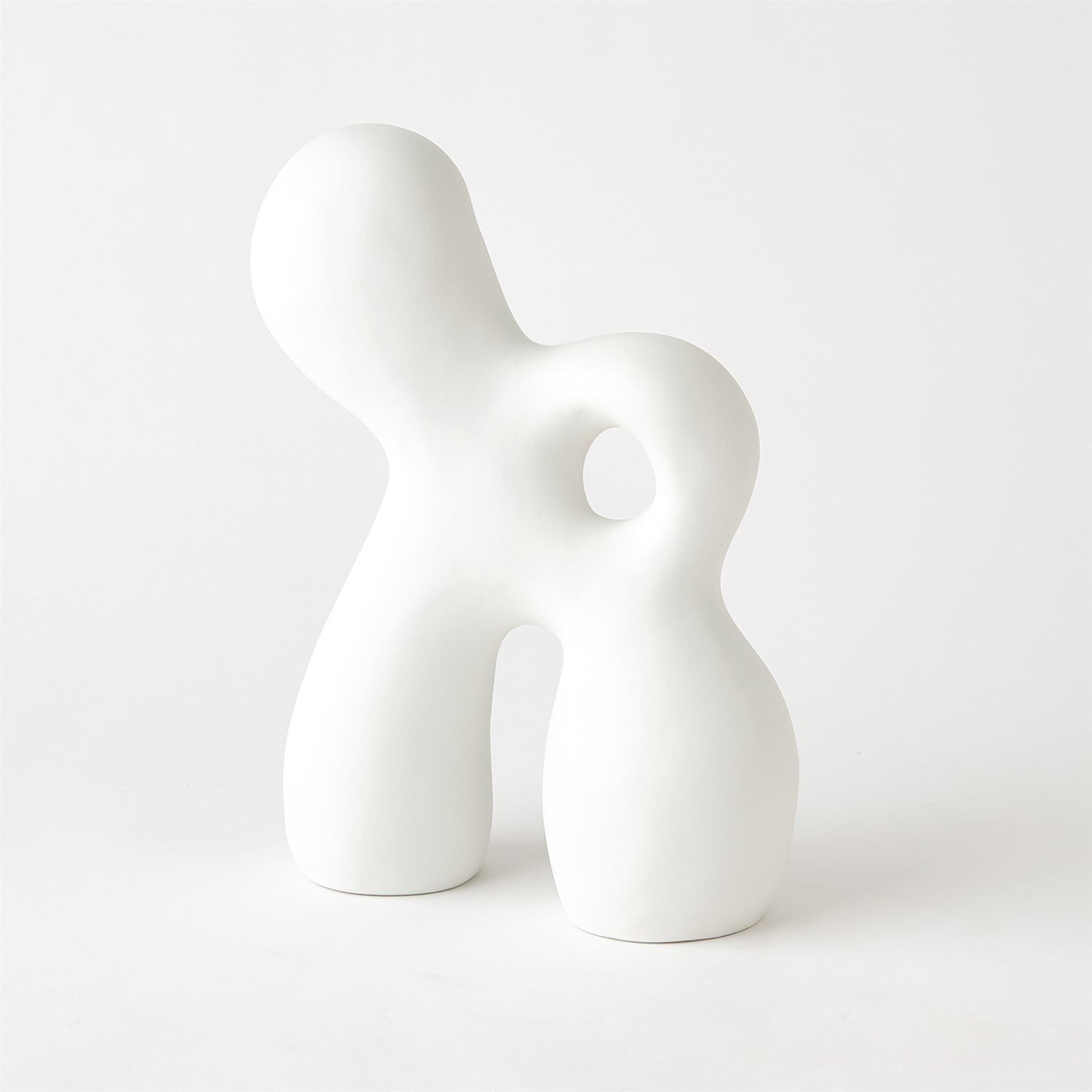 Mav White Sculpture 07.jpg