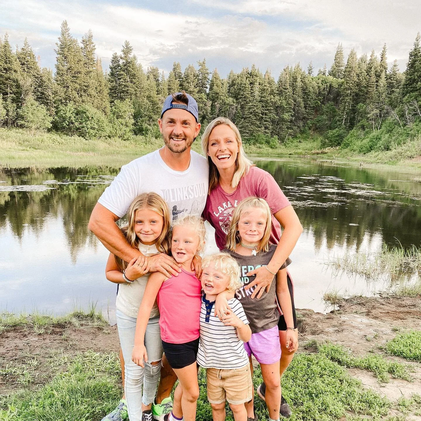 Oh, what a beautiful life this is.

The opportunity to grow through our challenges.
The opportunity to love despite our differences.
The opportunity to let go of what is not meant for us.
The opportunity to change what is not serving us.
The opportun