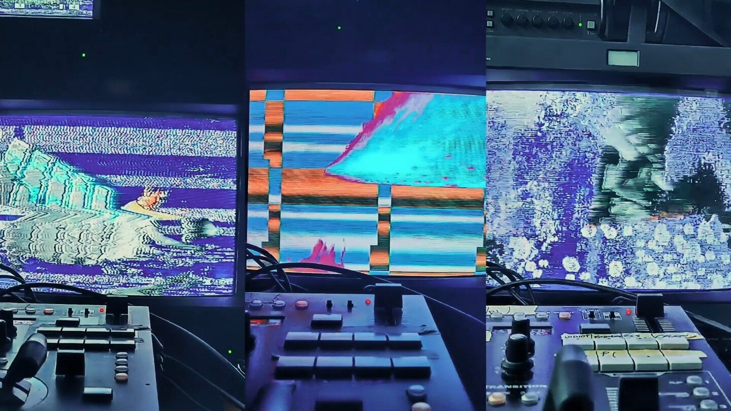 Live Visuals for: FreeForm: Floating Points - 2/4/2022
Unreal 13 hour live session at The Thorn 3071. Definitely the longest continuously changing live session ive ever done! Amazing to have been able to play a full day of visuals with @floatingpoint