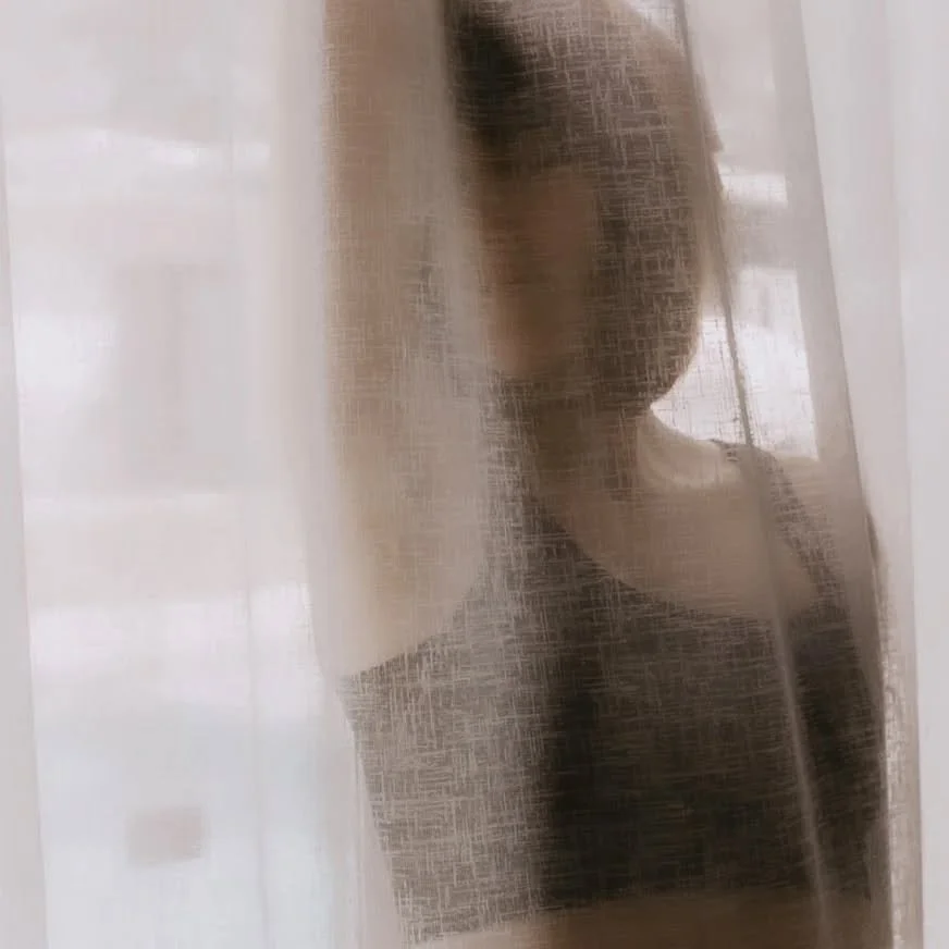 This month, we gather under the glow of the emerging full moon for a restorative yin yoga and sound healing experience. 

At this time of year as the busyness increases, allow yourself to rest and find stillness, to reflect and release the year that'