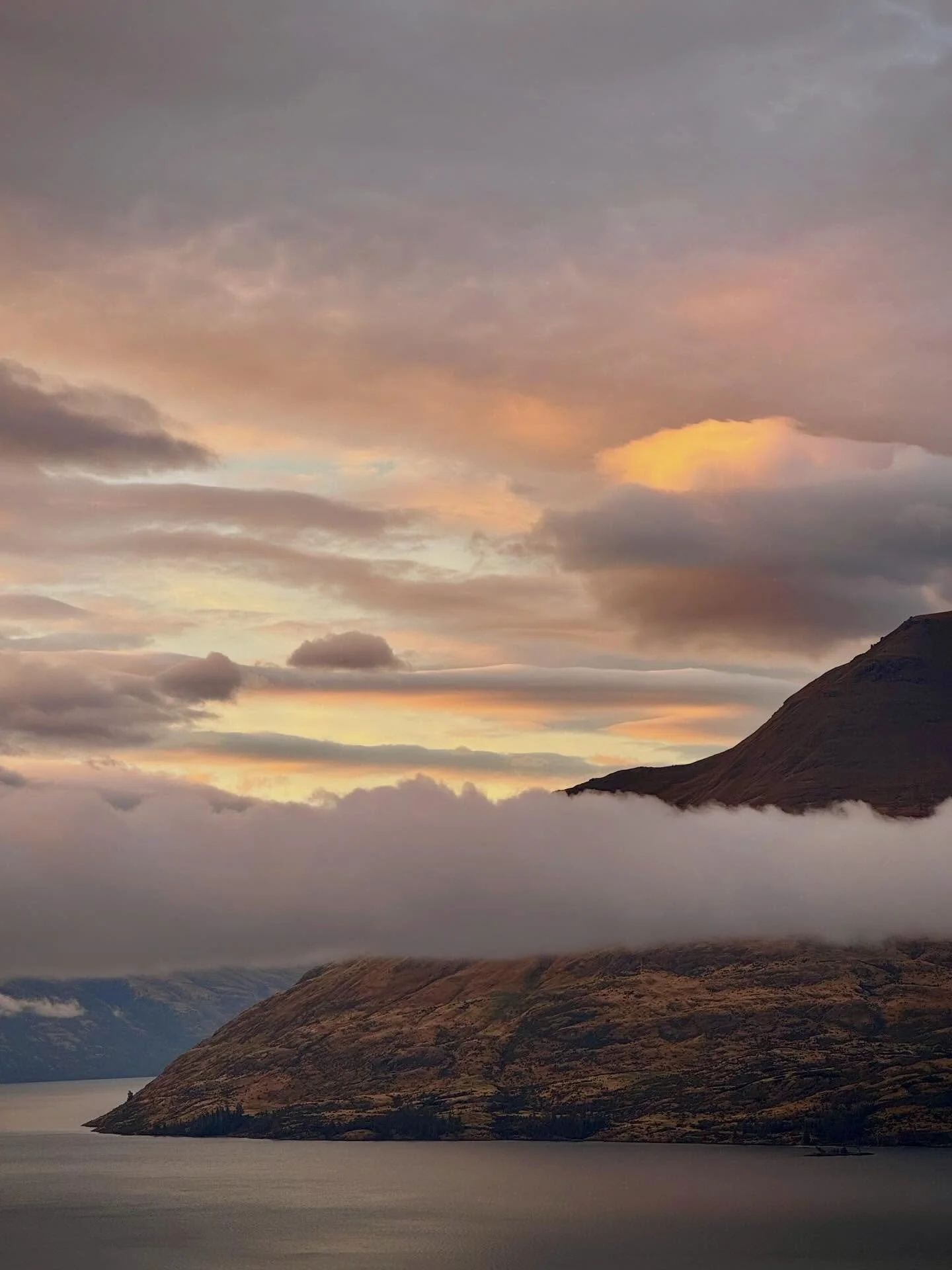 Sharing a few shots from a quick getaway to Wanaka and Queenstown.  Incredible landscapes, pristine and unspoiled. What an incredible planet we all share. Feeling inspired.
