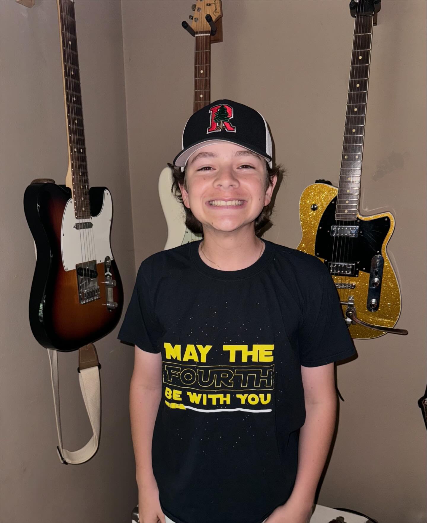 Happy Star Wars Day! Thank you to our #Valorant player for letting us post your tee!

#maythe4thbewithyou #starwarsday