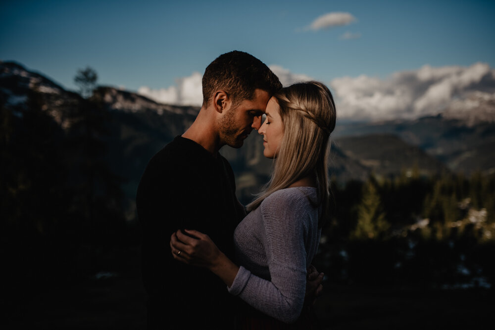 Mountain Couple Shoot Salzburg - Miss Freckles Photography (19 von 30).jpg