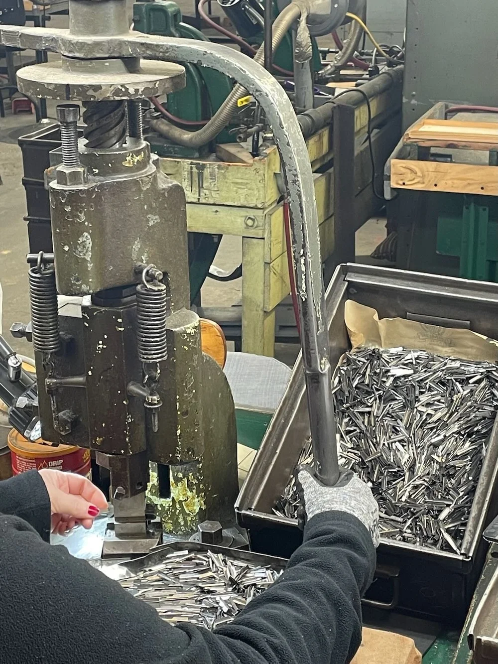 Speedball pen nibs being made