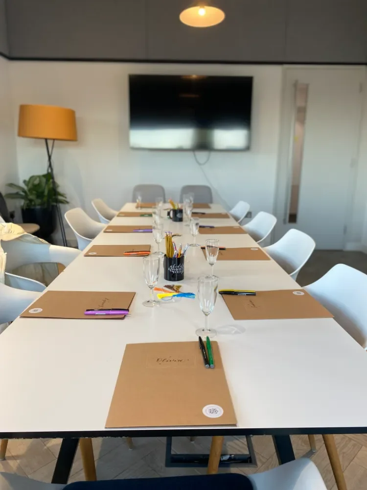 Why Calligraphy Belongs in Your Workplace Wellbeing Toolkit