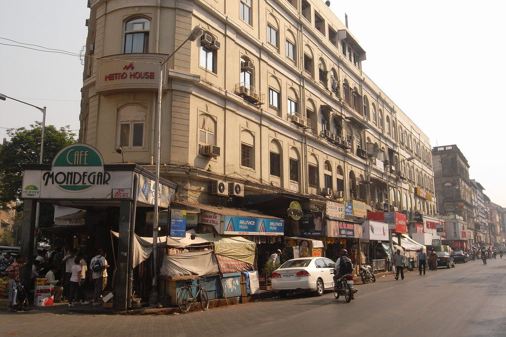 colaba.jpg