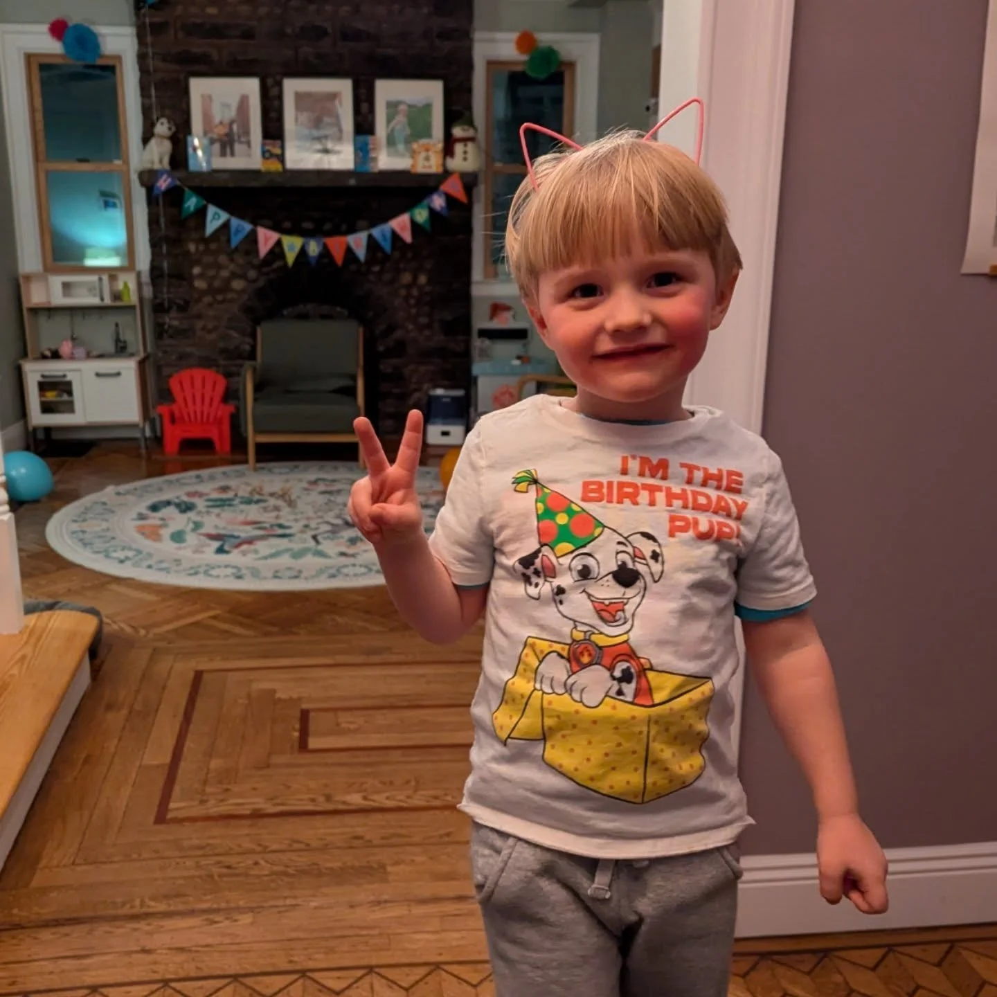 Happy 4th Birthday, my sweet Owen. Surrounded by snow, sprinkles, friends and a family who love you beyond measure.

Today, when I was getting ready for the party, Owen snuck away and wrote on a Post-It note his interpretation of: "Owen, I love 