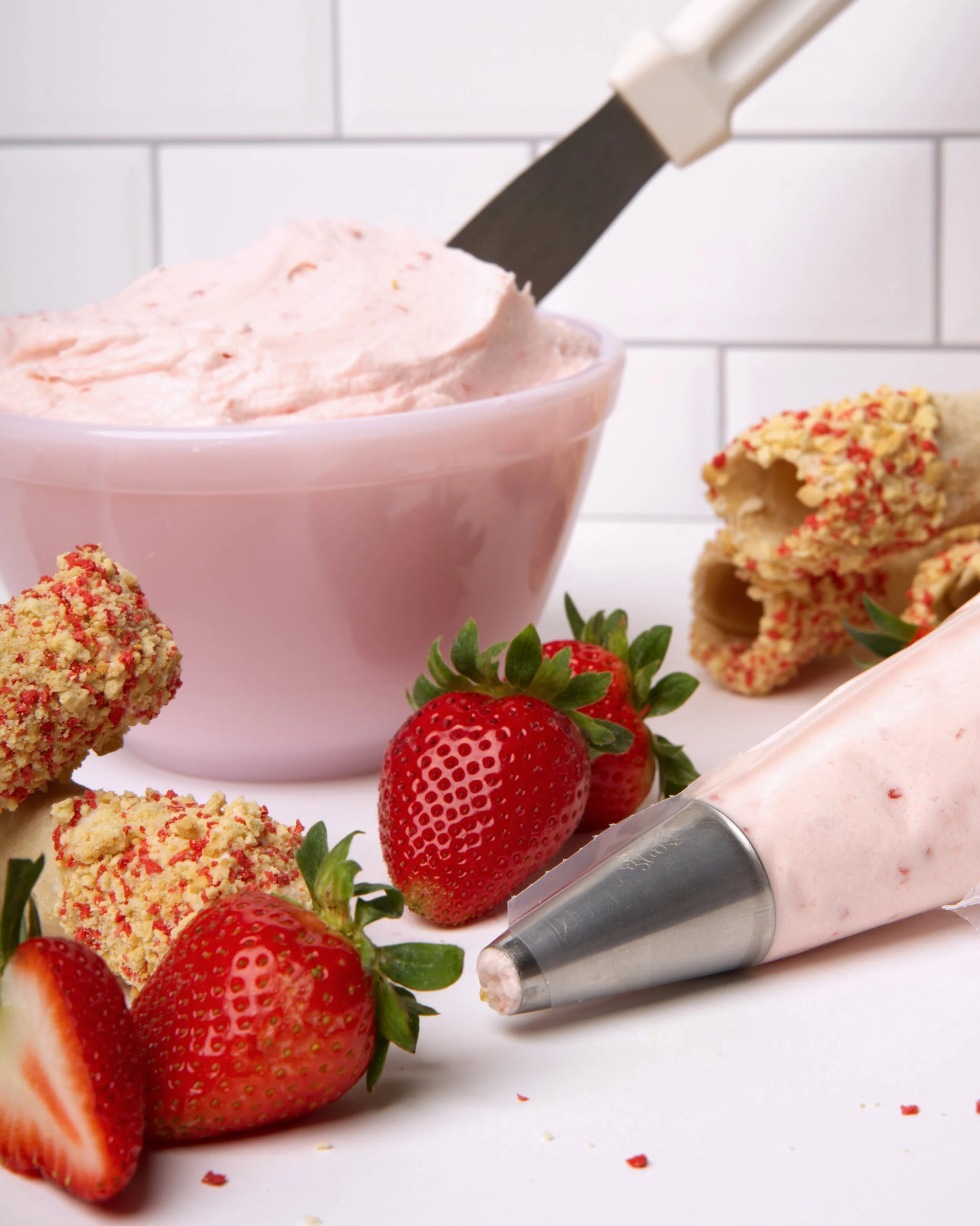 StrawberryCannoli-4.jpg