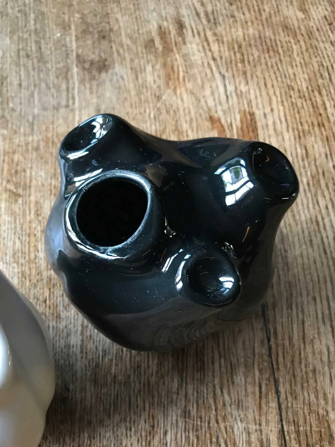 BLACK-CERAMIC-COCKTAIL-HEART-WEB.jpg