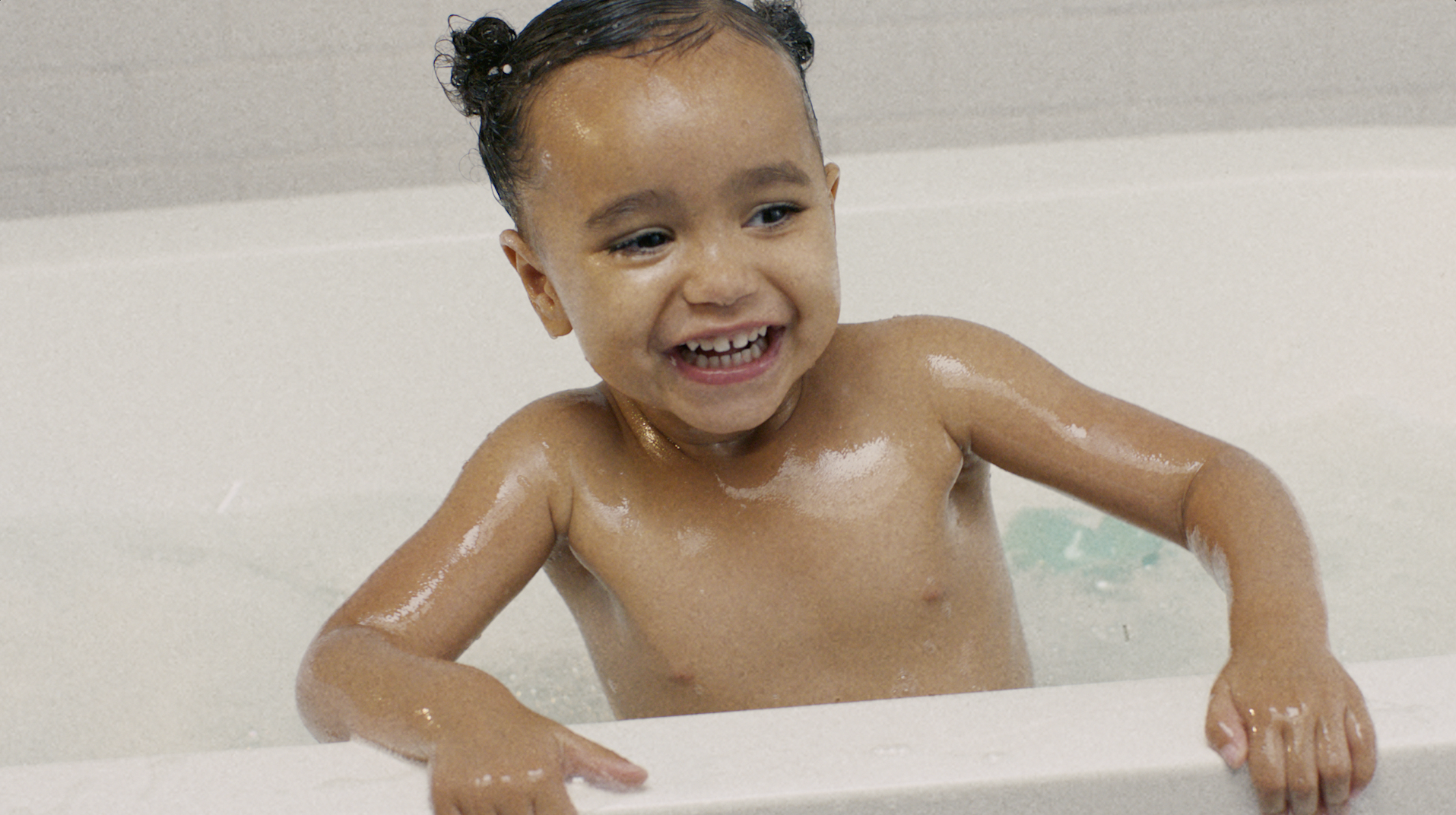 Glossier Milky Jelly Cleansing Bar Launch 