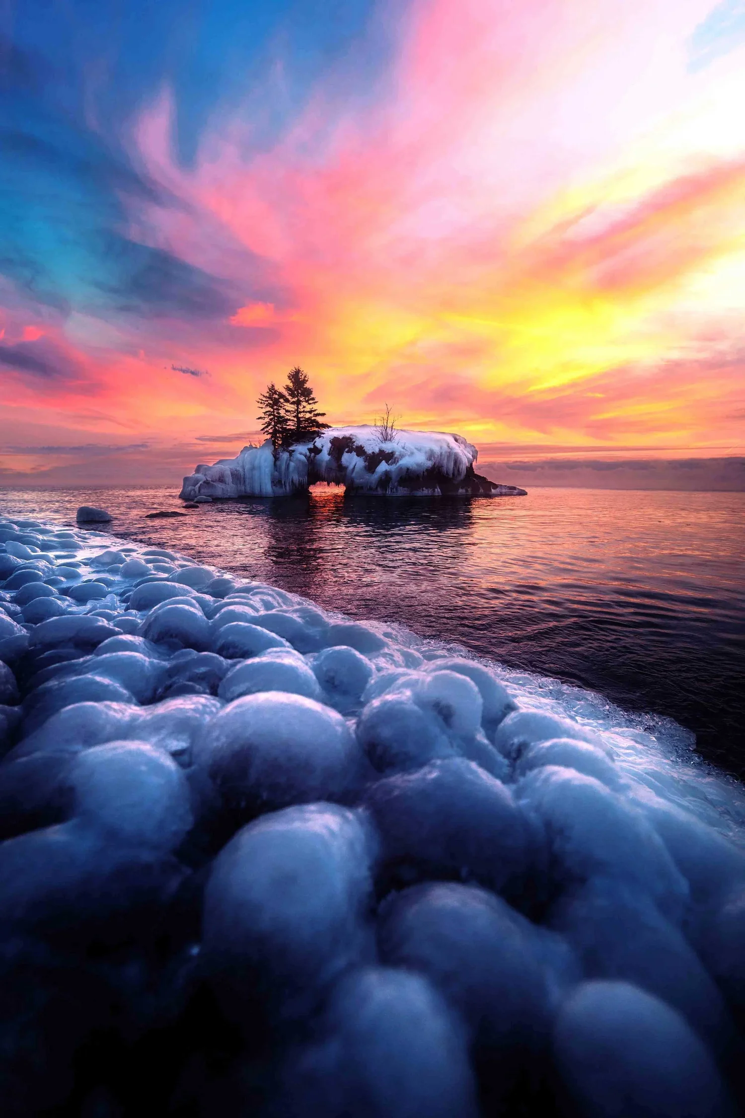 North Shore digital photography Lake Superior Minnesota cold light