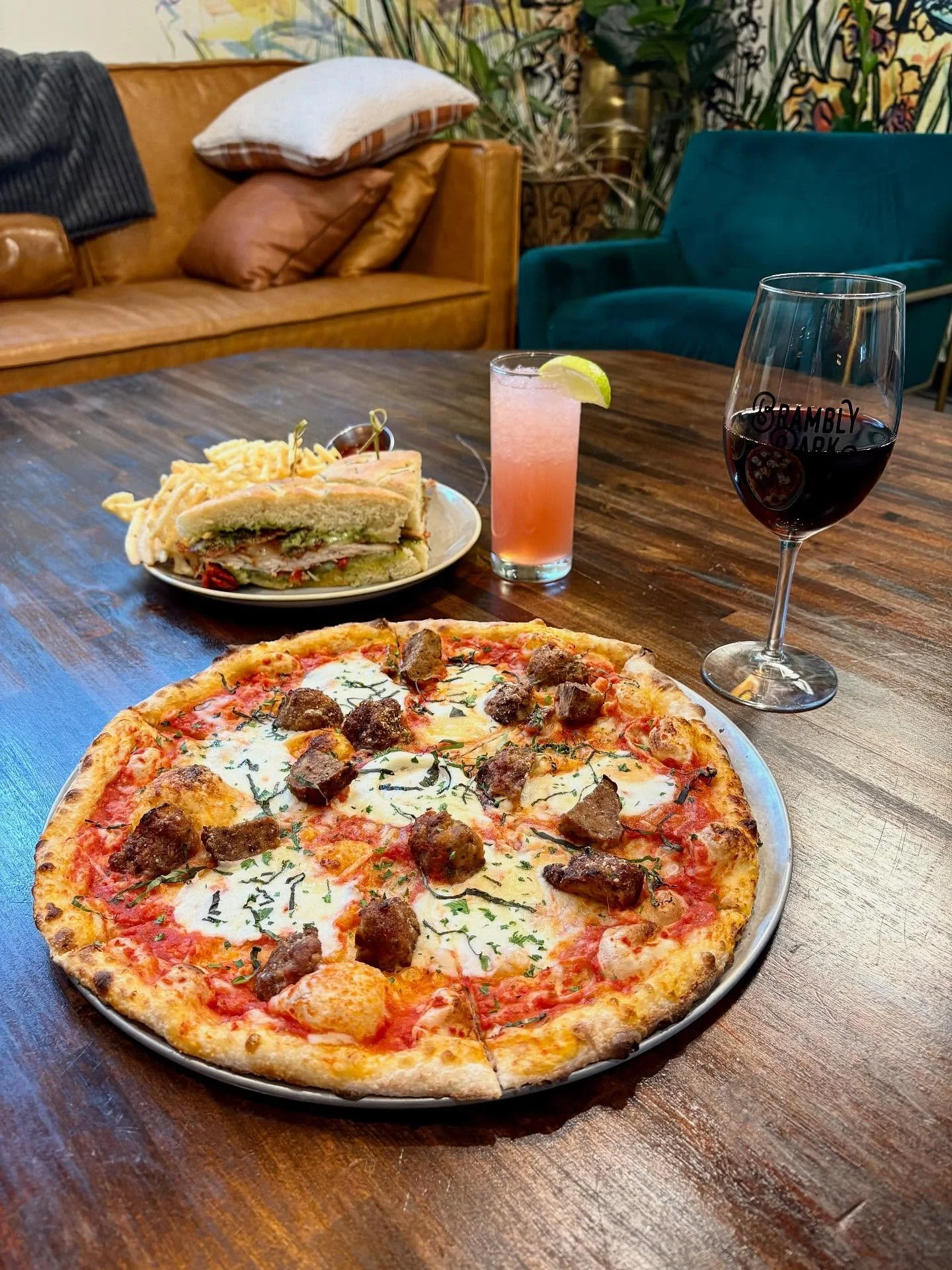 ✨New Specials!✨

🍕 Meatball Pizza with fresh mozzarella, house-made meatballs, and garlic butter. 

🍗🥓 Turkey, Bacon, &amp; Pesto Melt with provolone and sun-dried tomatoes on house-made focaccia. 

#rvadine #bramblypark #richmondva #richmondresta
