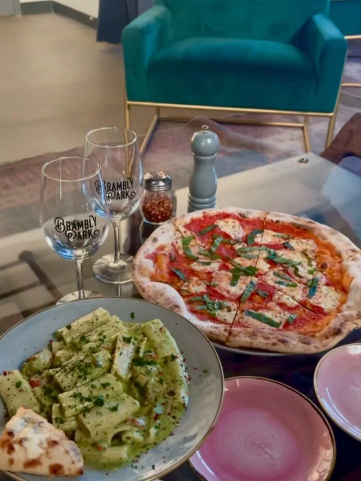 Brambly is open tonight. So&hellip; if you&rsquo;re bouncing off the walls after being snowed in for three days, we&rsquo;ve got you covered with a great $45 date night menu featuring delicious pizza, pasta, and wine. #brambleon #rvadine #pizza #past