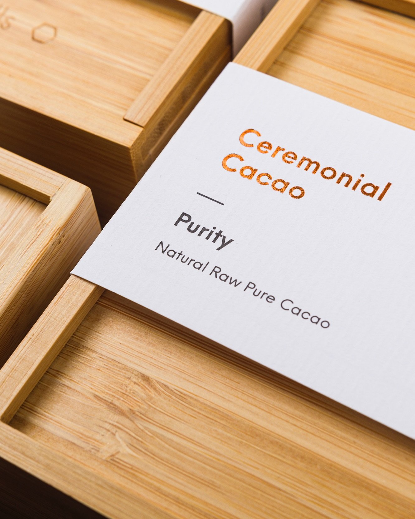 Packaging as a Ritual ✨

Every element of this design was crafted to honour the sacred ritual of ceremonial cacao and its deep connection to nature. Designed with thoughtful intention, these bars from @whennaturecalls.center nurture the mind-body con