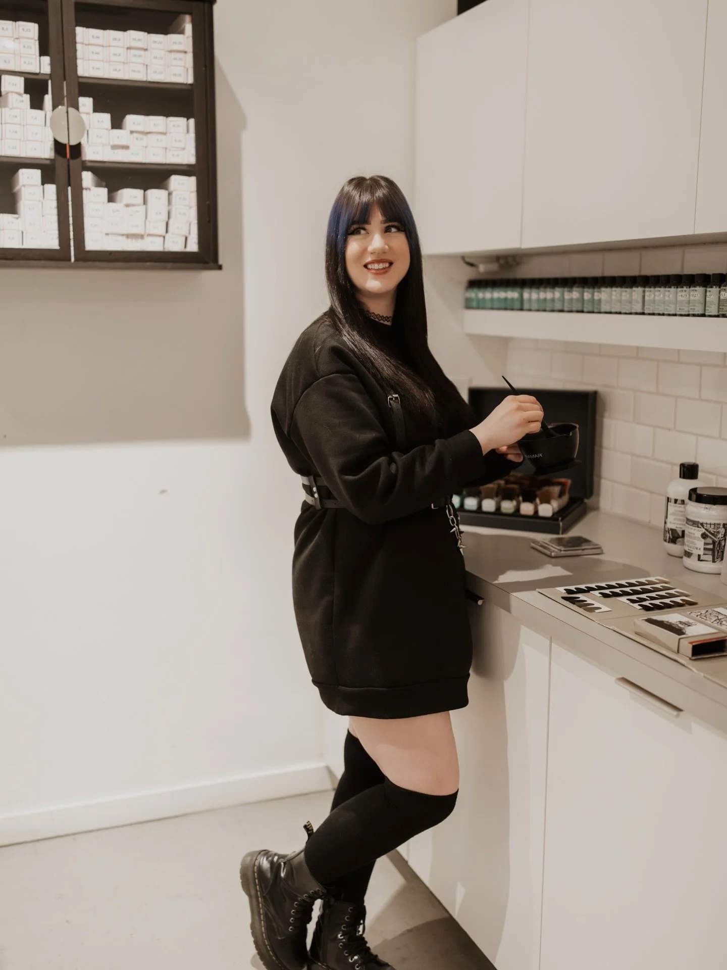 It&rsquo;s time to give @coloursbychristina a BIG shoutout! She is the creative wizard behind this mind blowing Davines Talent Greenhouse entry >>>⚡️Not only did she make it to the top 30 worldwide, she is one of the top 4 chosen North Ameri