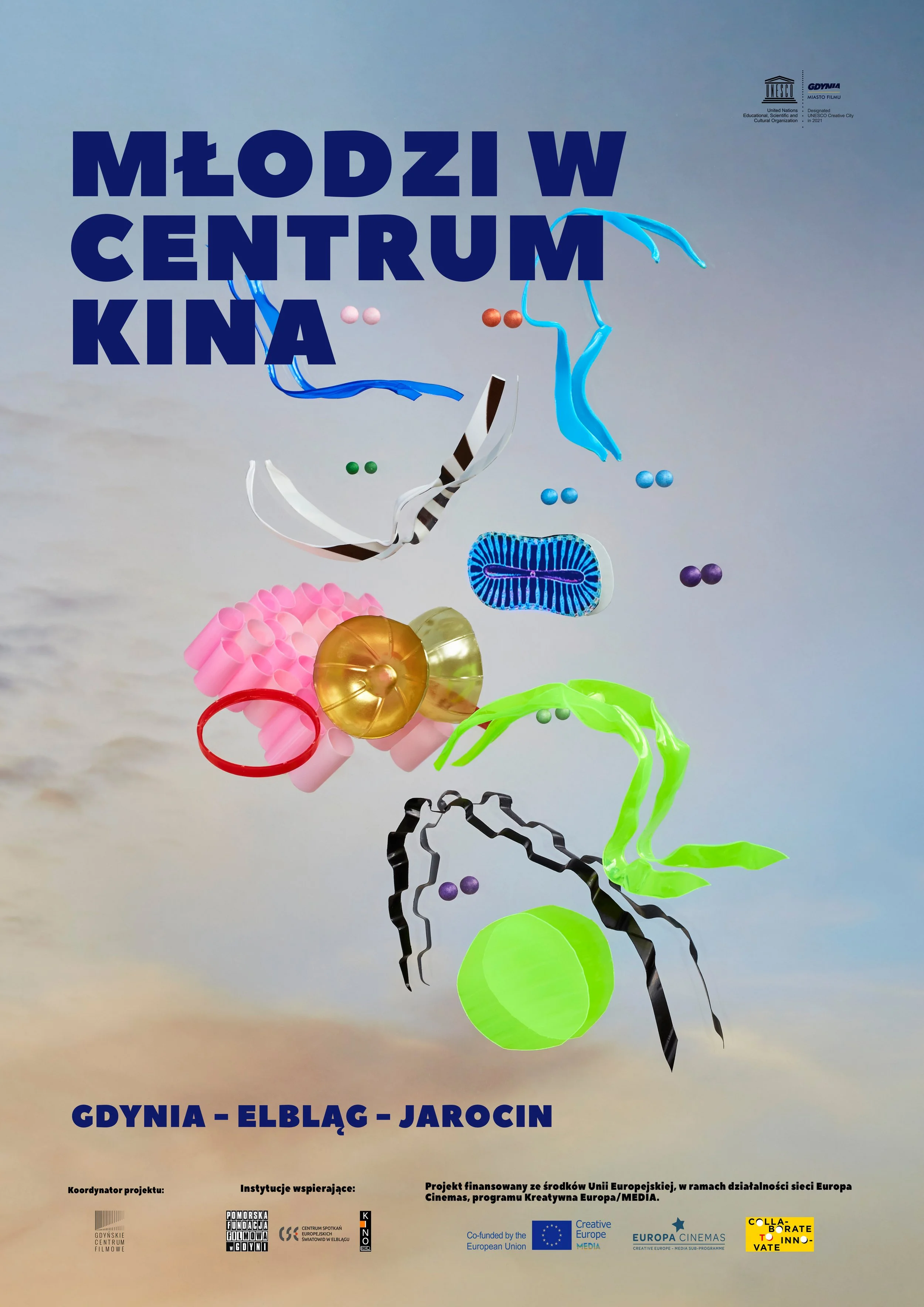 MLODZI W CENTRYM KINA / photography / concept / graphic design