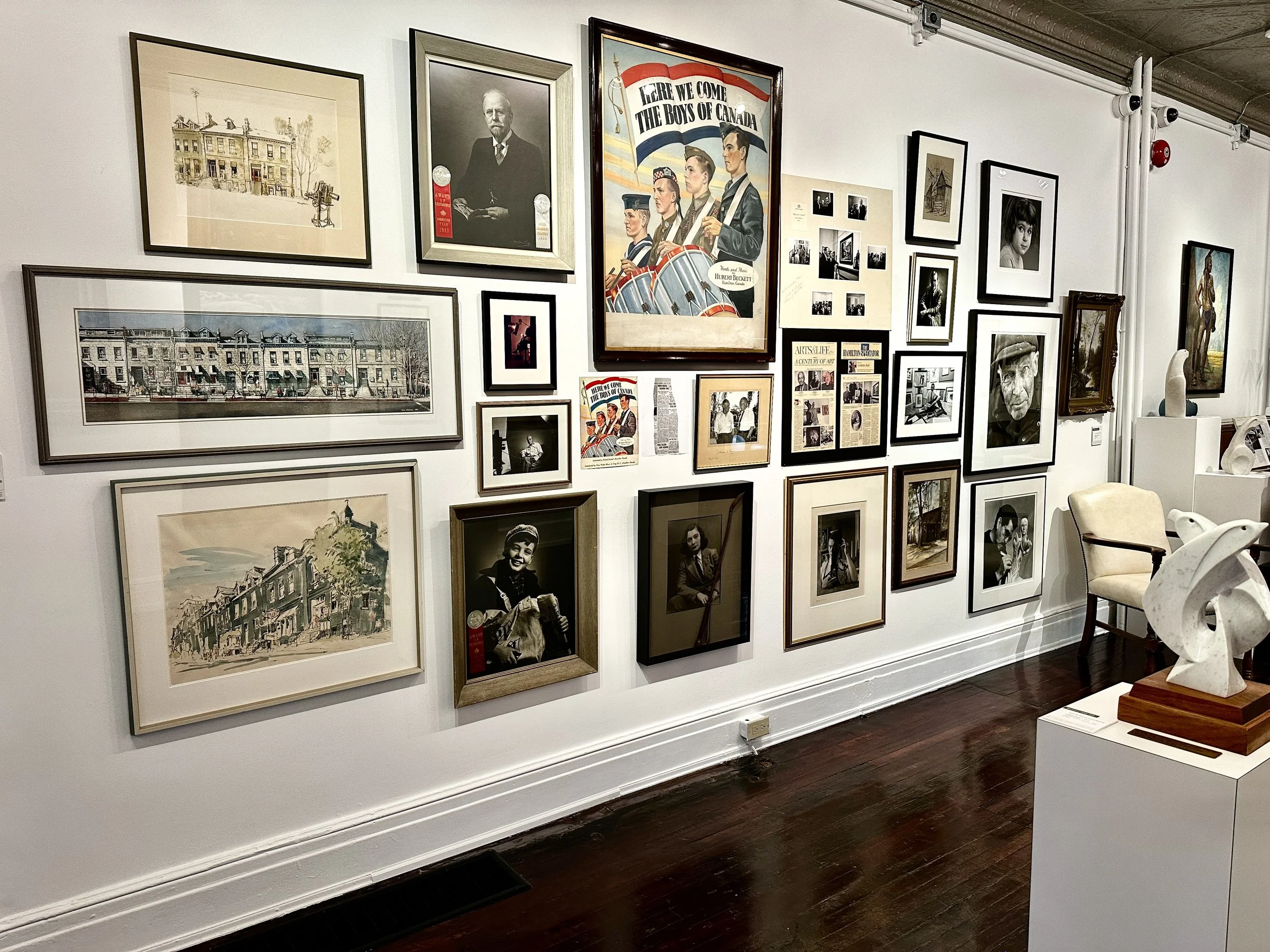 Gallery inside 100.jpeg