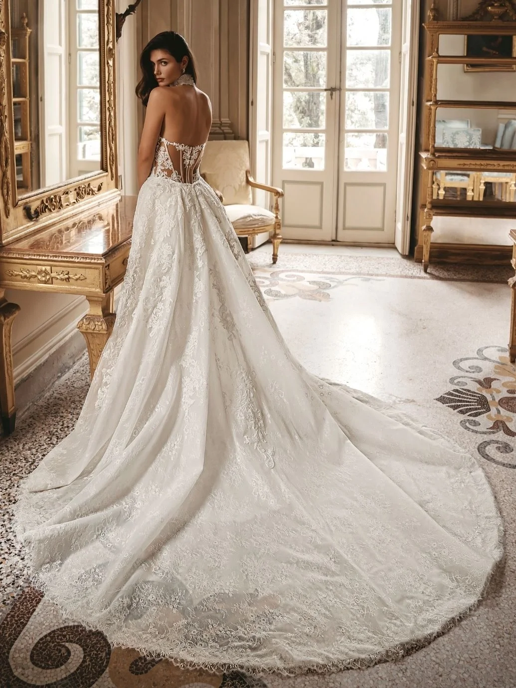 27_enzoani_web_wednesday_bac__28de80__cc33e121ccc2f5a3cb8a7f4f1f2b41f07465f736.webp
