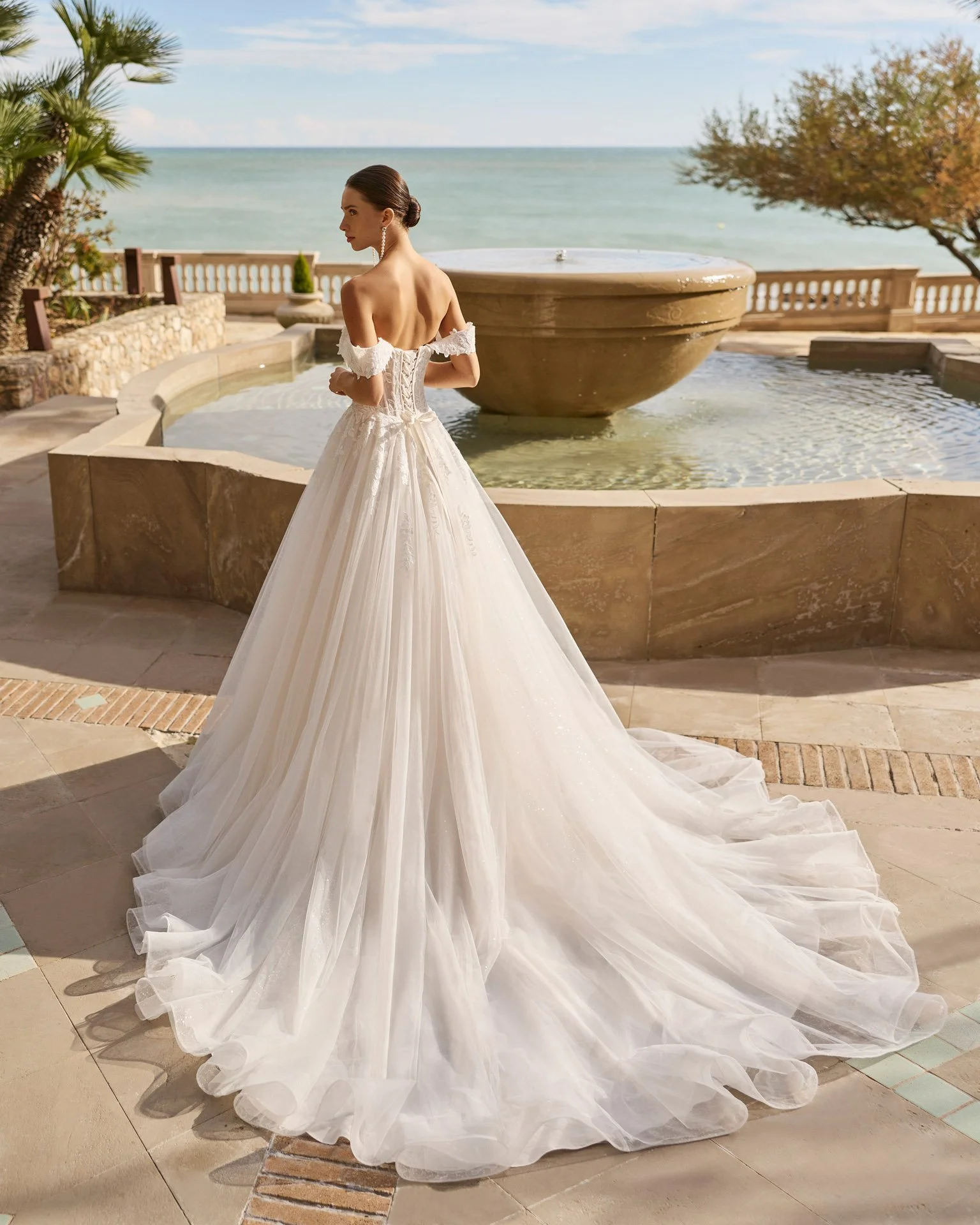 2S27_FINEYA_LUNA_NOVIAS_4.jpg
