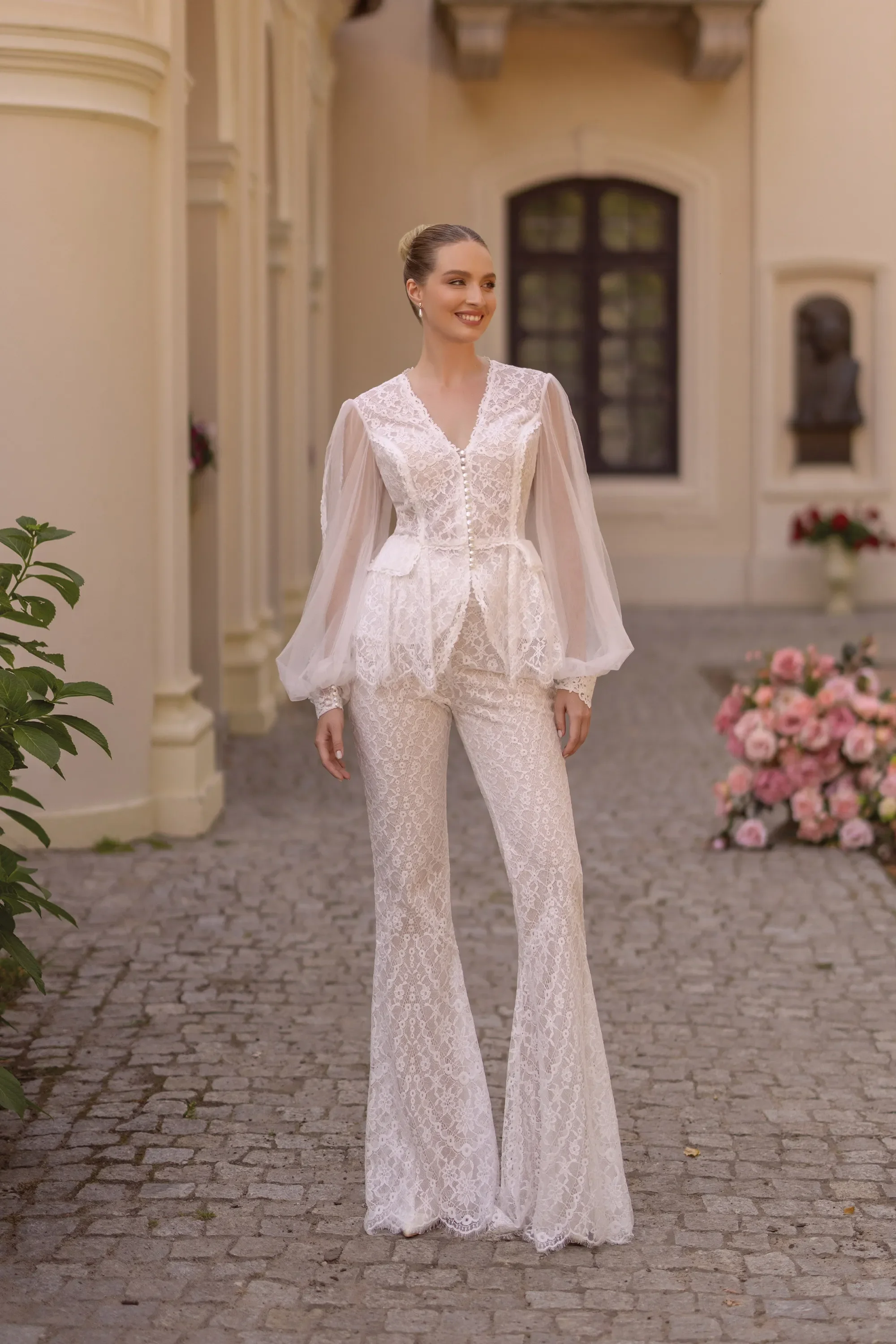 93388092-trousers.webp
