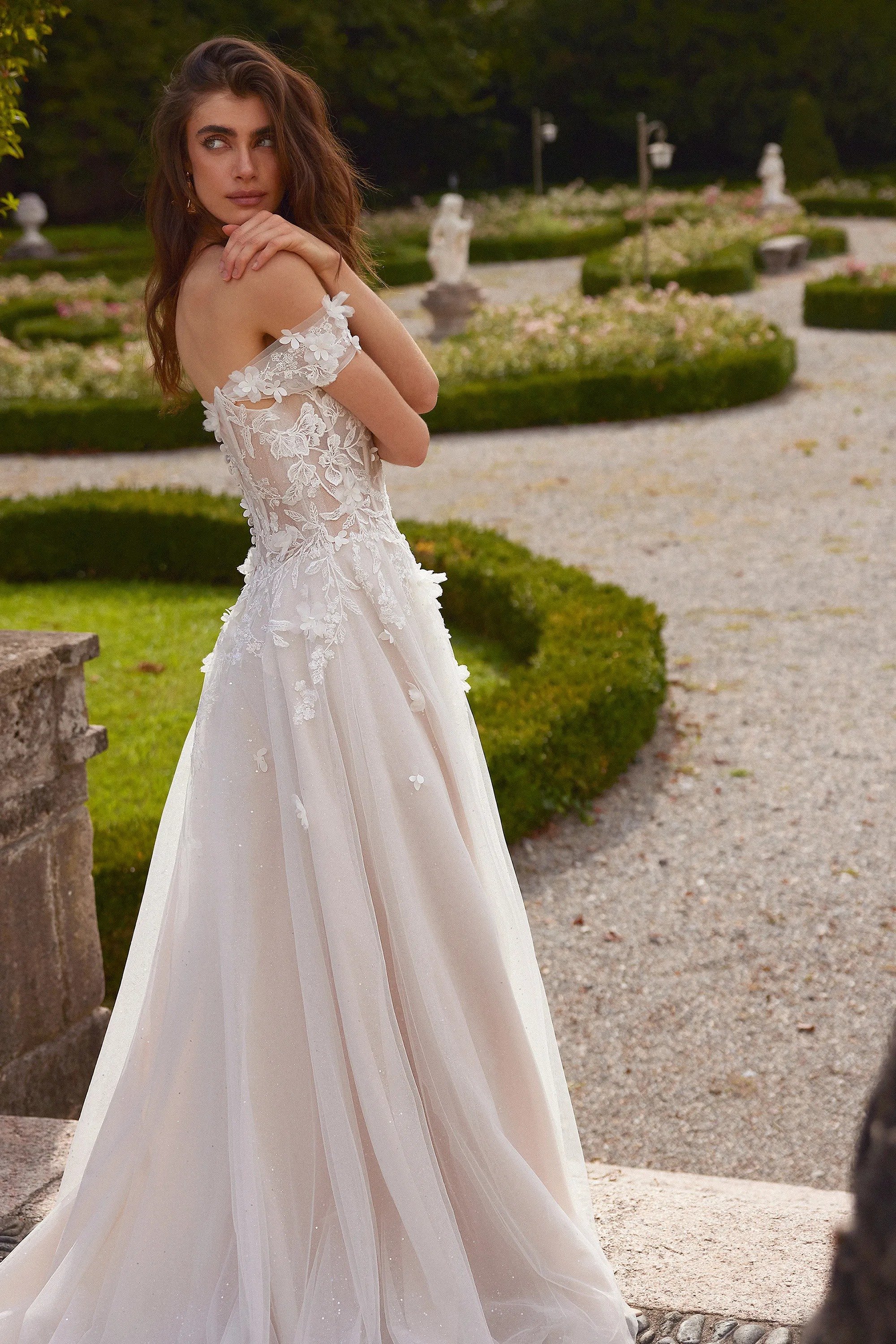 88395-idalina4.jpg