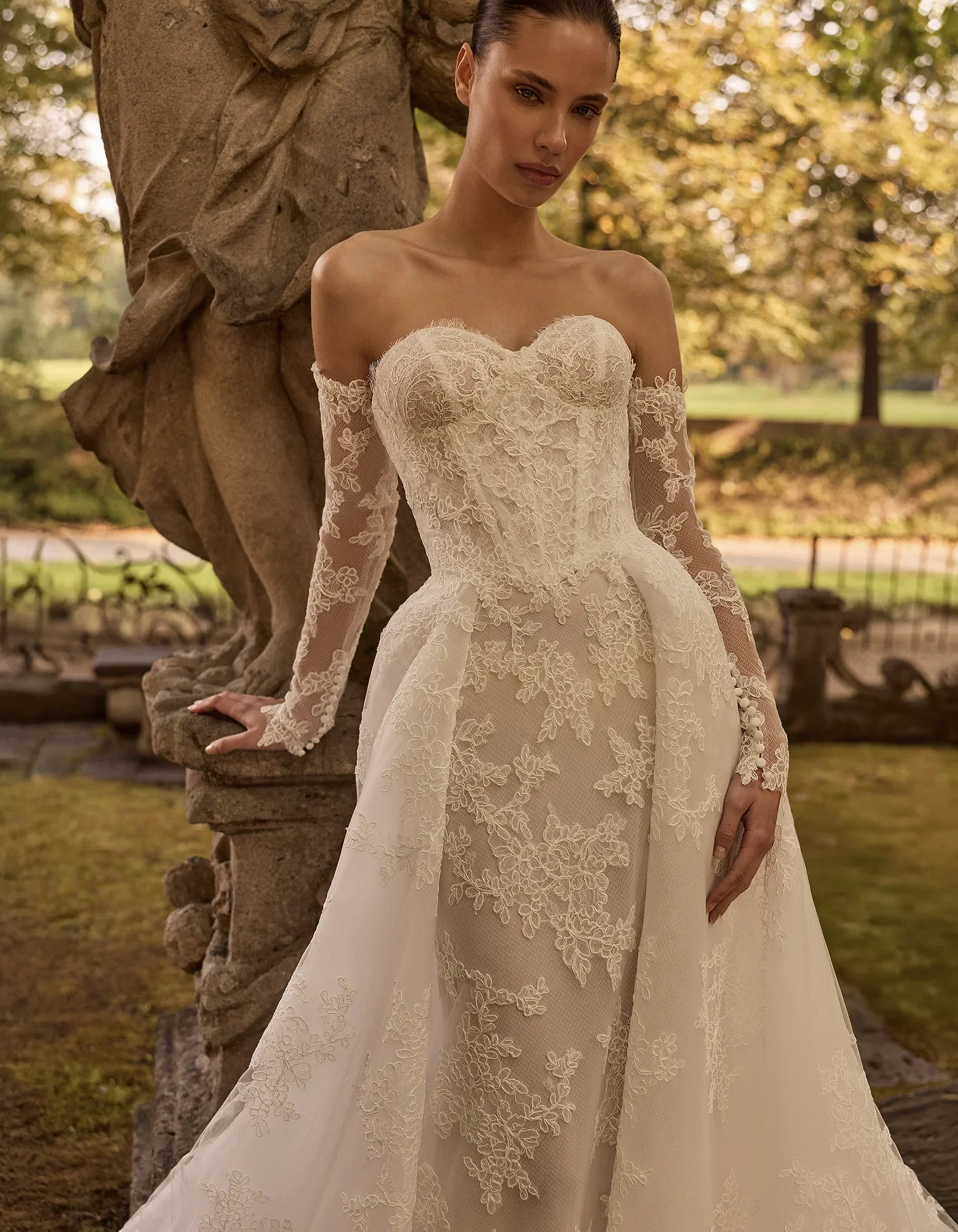 YVONNE_APC_PREVIEW2027_3.webp