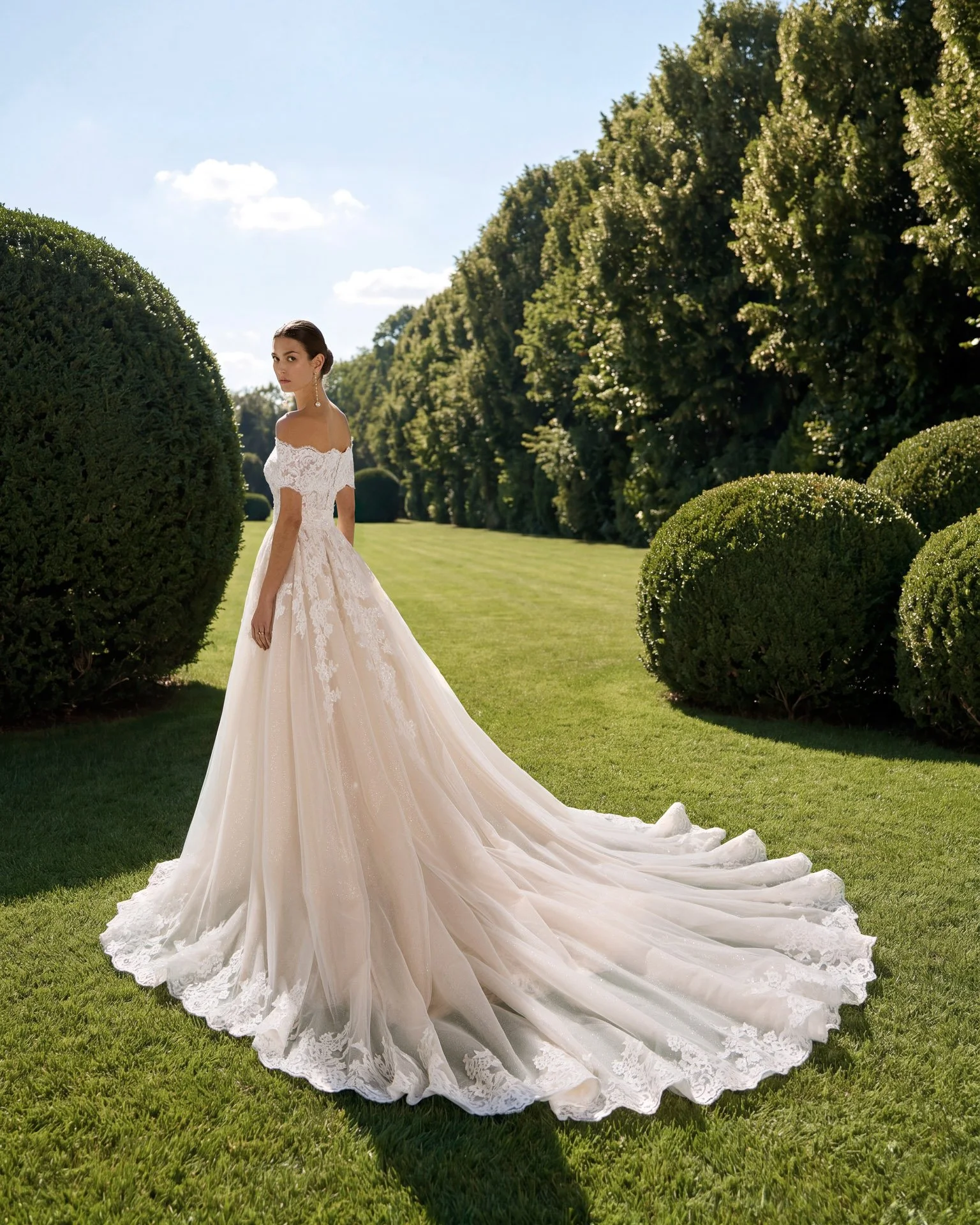 2W03_HANAU_LUNA_NOVIAS_STUDIO_4.jpg