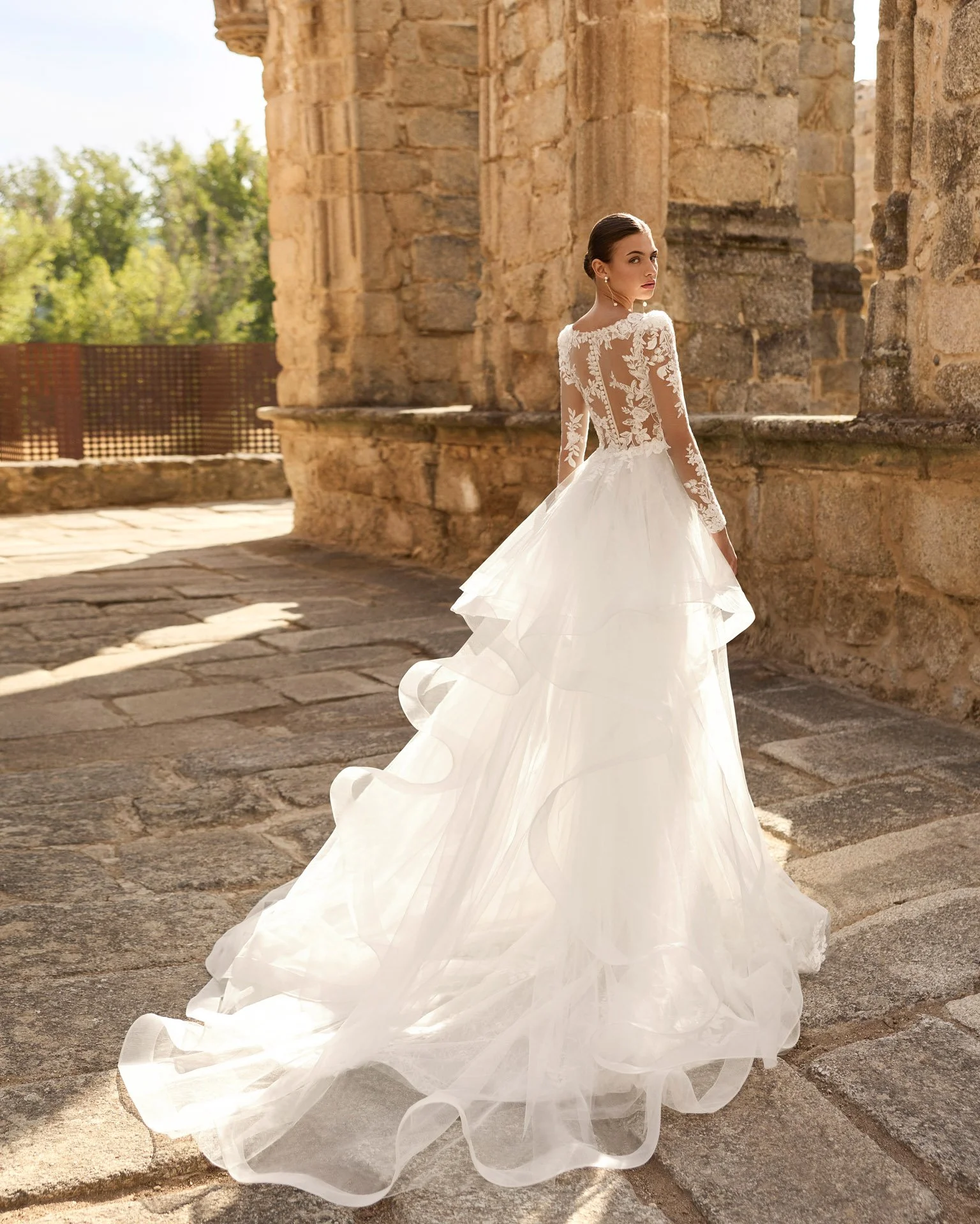 2N24_PAVIL_ADRIANA_ALIER_4.jpg