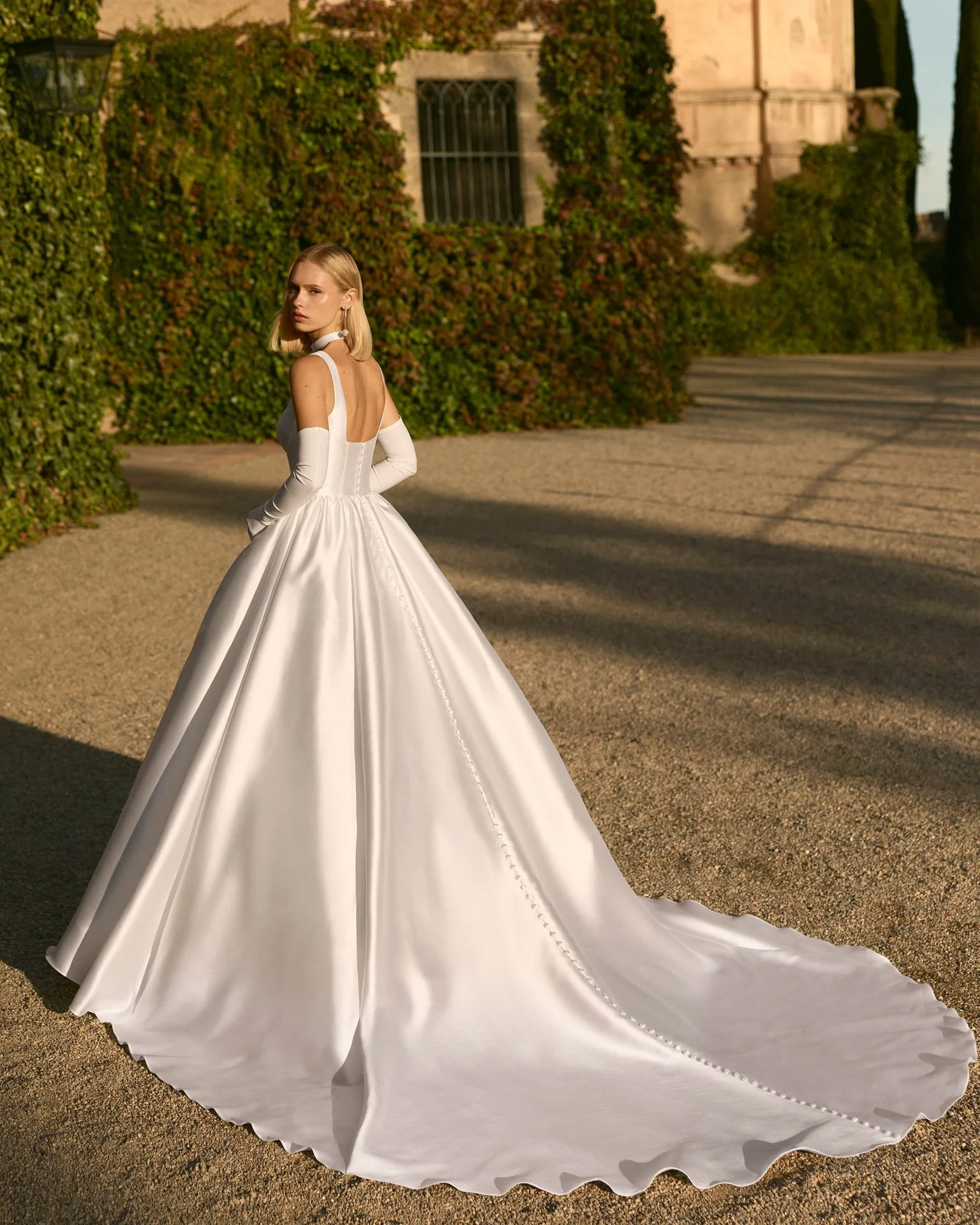 2S48_FREDA_LUNA_NOVIAS_4.jpg