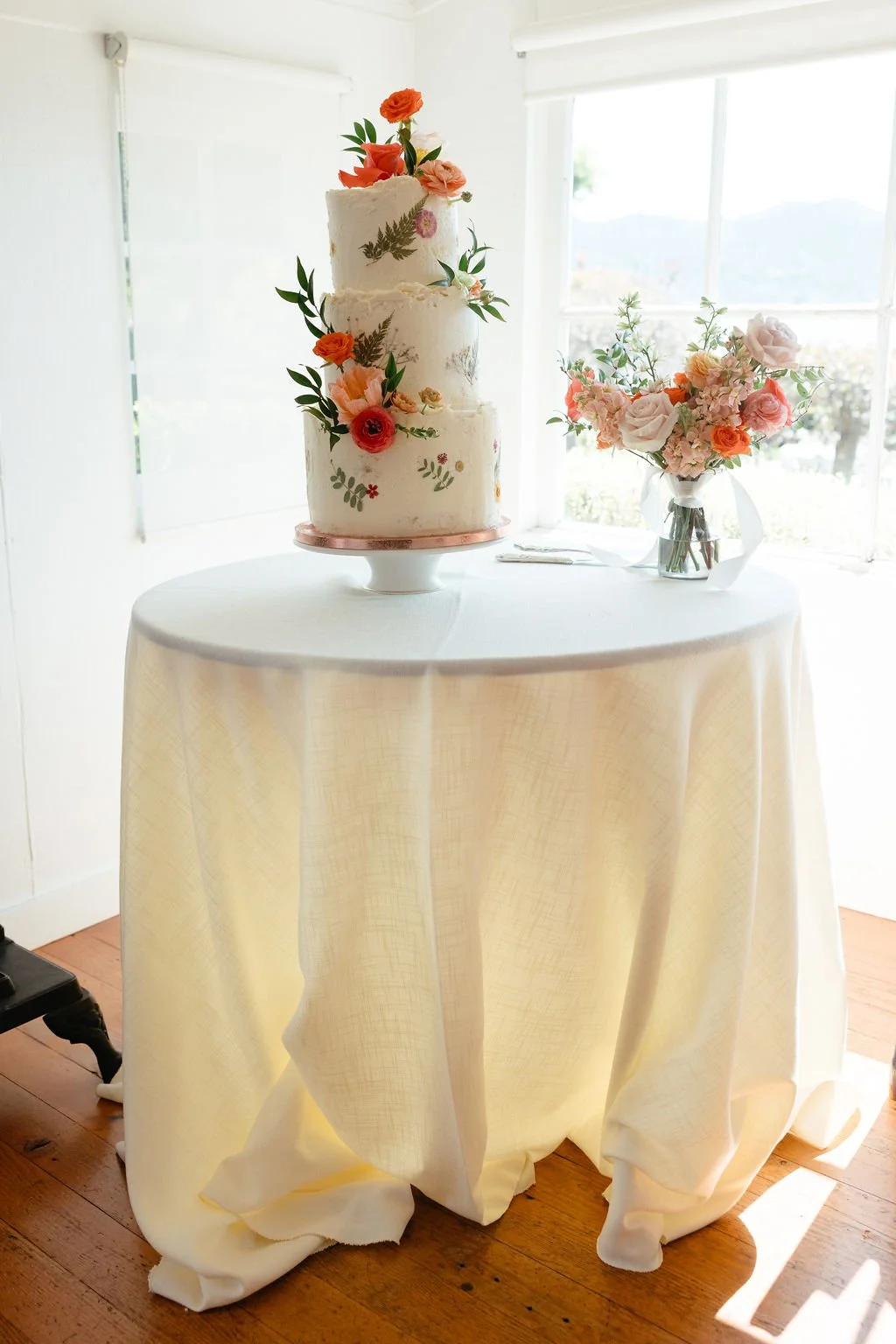 wedding cake Landmark .jpg