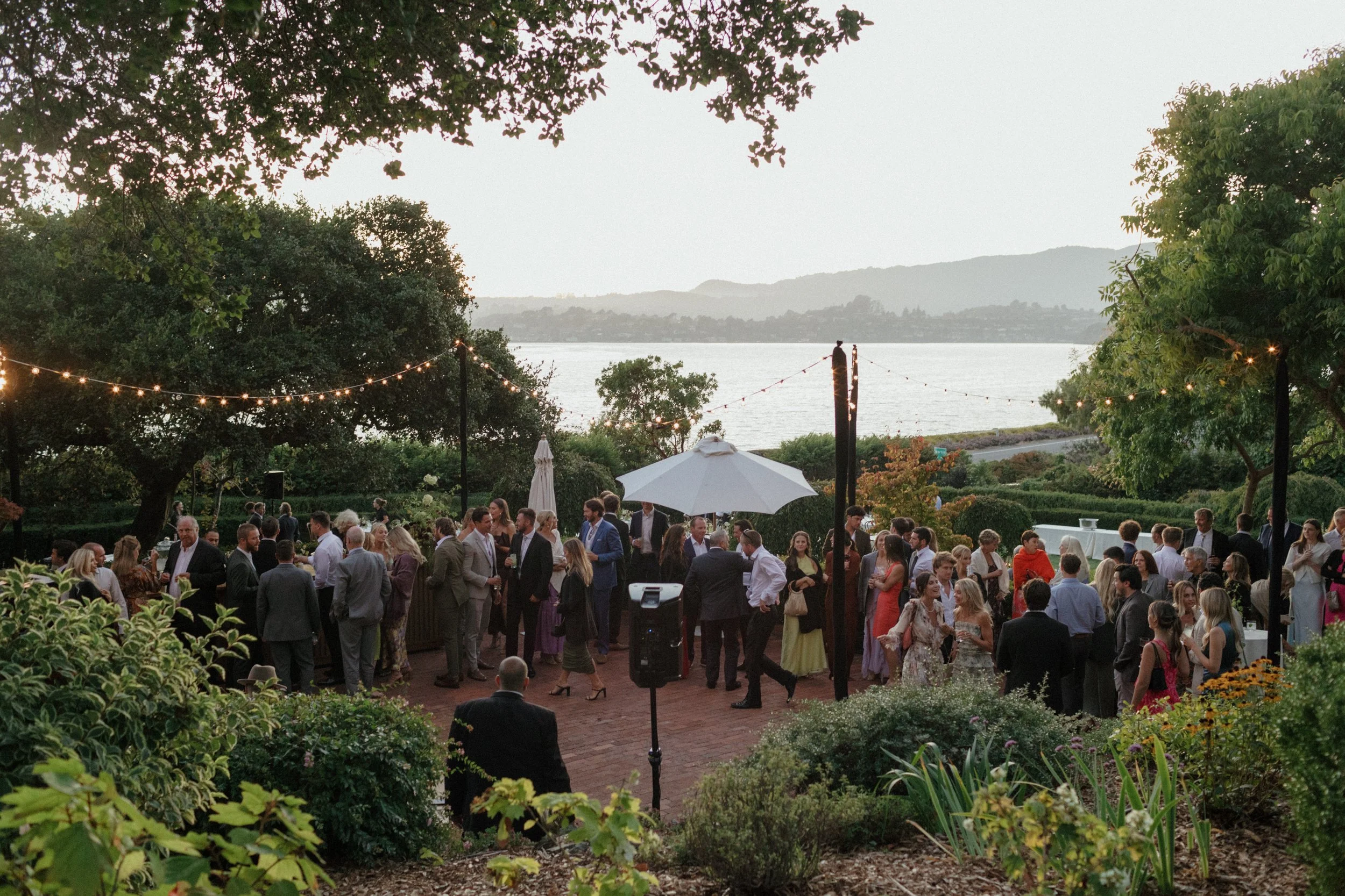 We Cook On Site. Even When There's Only a Garden Hose.