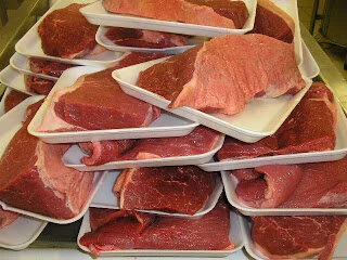 Após explicações, Brasil aguarda decisão do Peru para embargo à carne