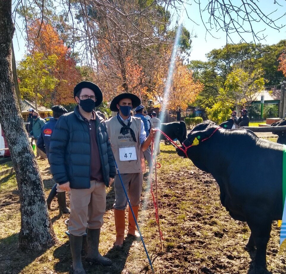  Edson Ribeiro Colombo, Fazenda Mãe Rainha de Lages (SC) 