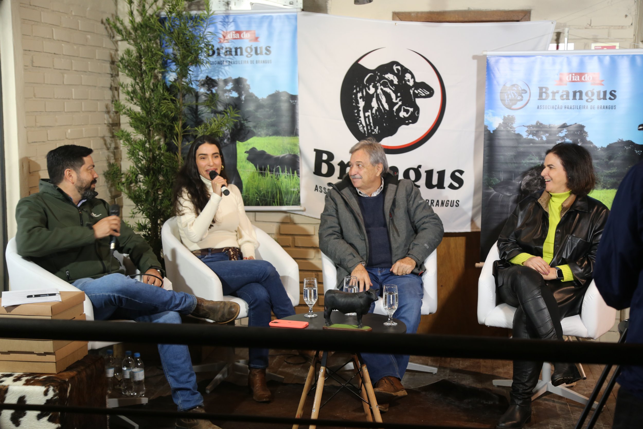 45º Expointer