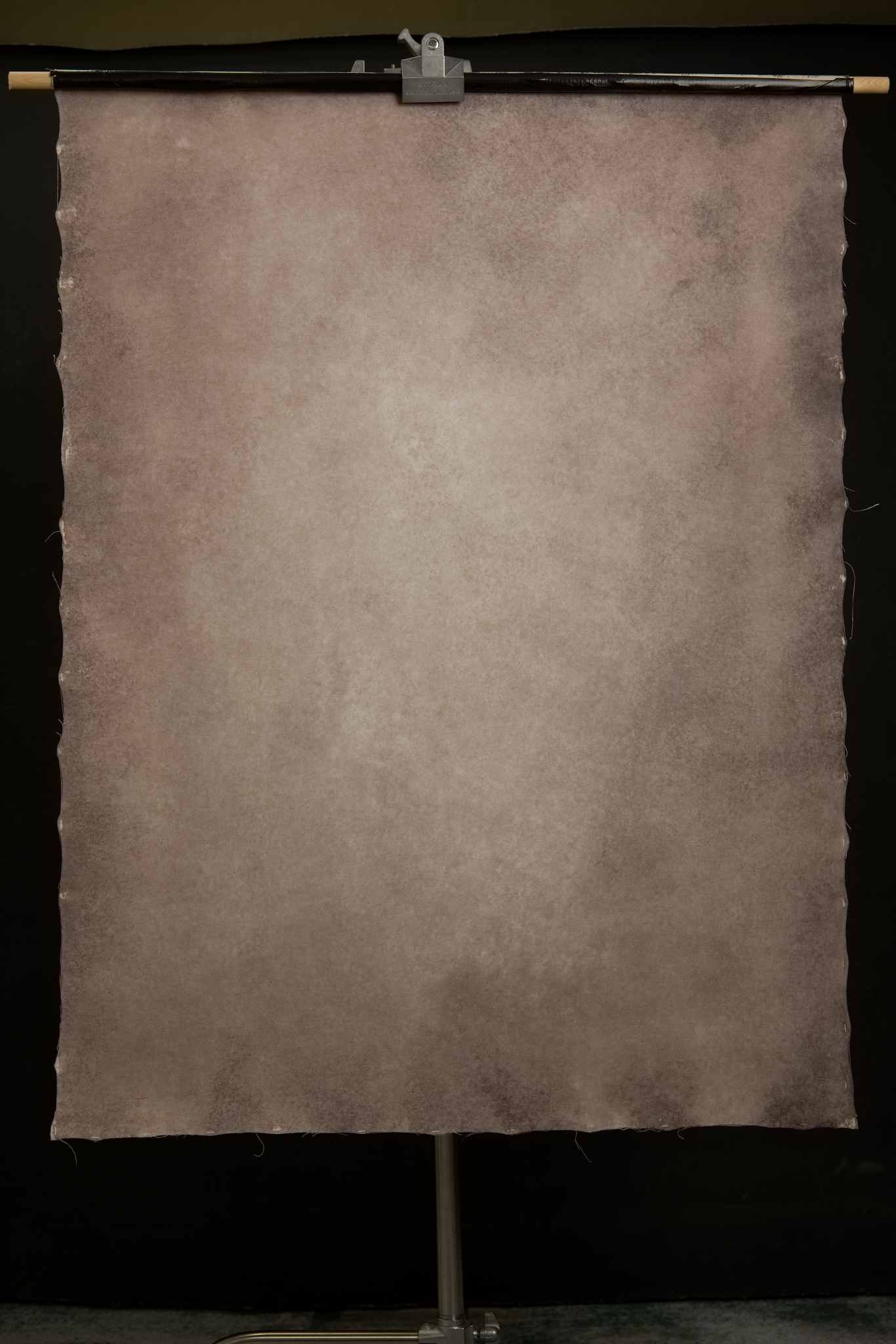 Brown hand painted canvas photography backdrop 100x135cm - texture detail