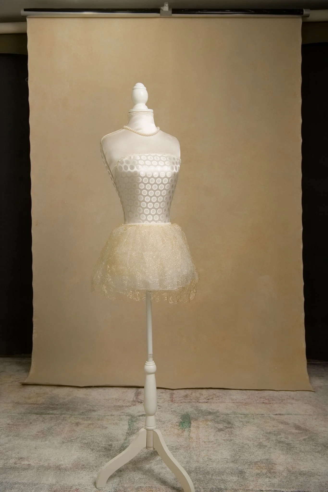 Warm Sand Beige Hand Painted Canvas Backdrop for Photographers 180x270 (01310126)