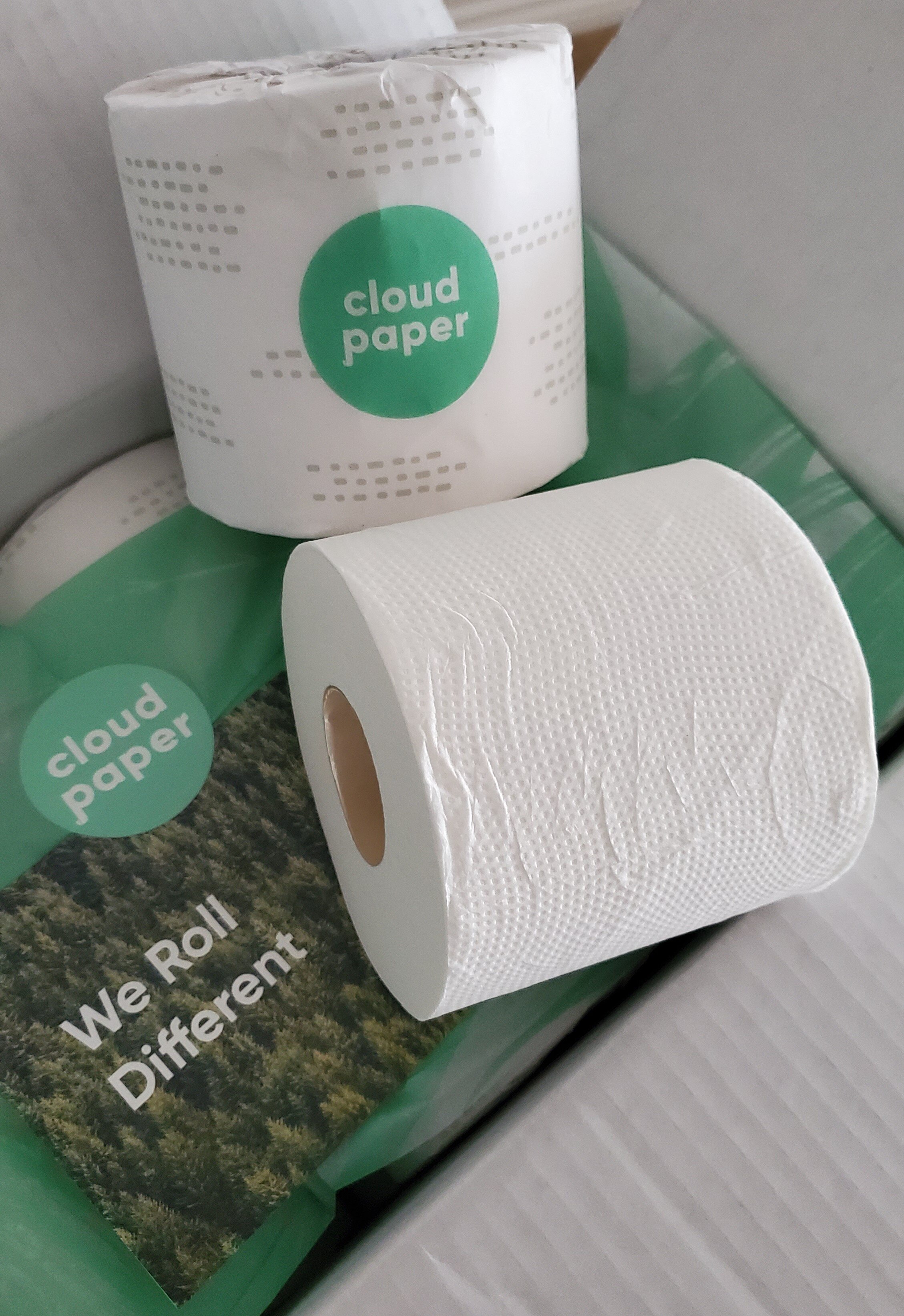 https://images.squarespace-cdn.com/content/v1/5e2608e21195f14156e7cece/1601260854707-AJGQEVVQDXJ4NTPN5D2L/Cloud+Paper+Toilet+Paper+%281%29.jpg