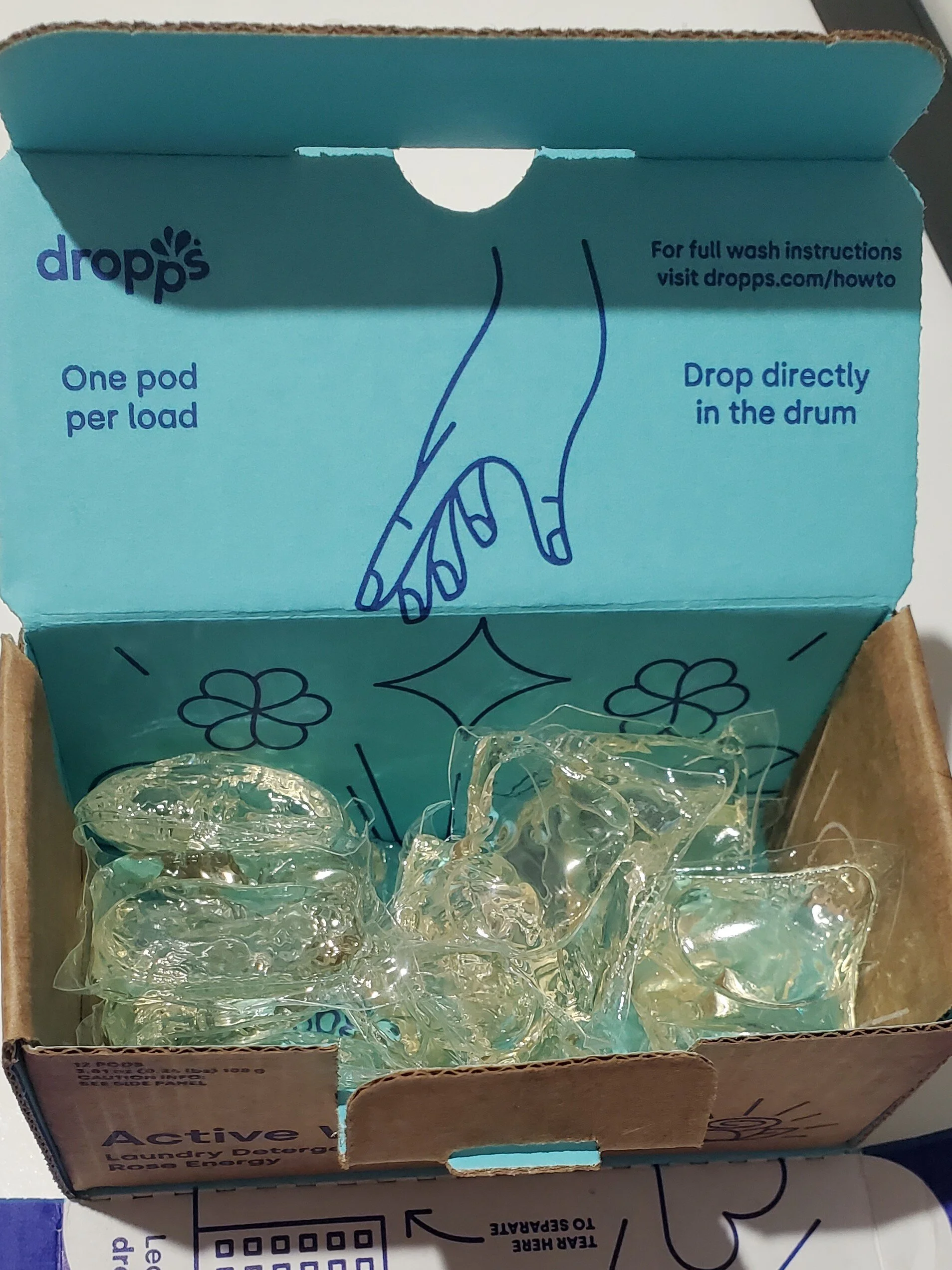 Dropps Active Wash: we washed our workout gear with this zero waste ...